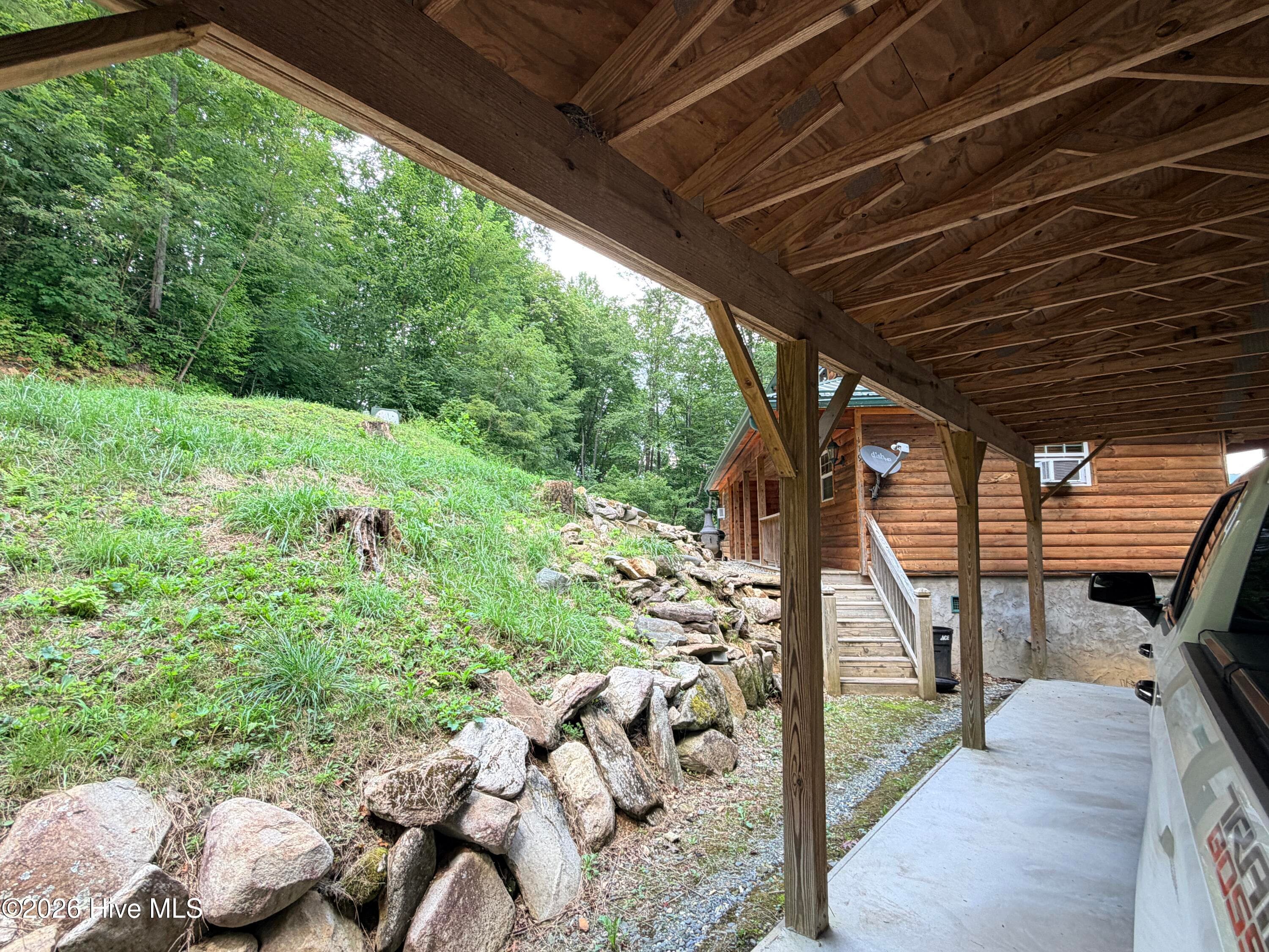 Single Family Residence at 119 Bucks Nest Drive, Topton, NC 28781, photo 6 of 37
