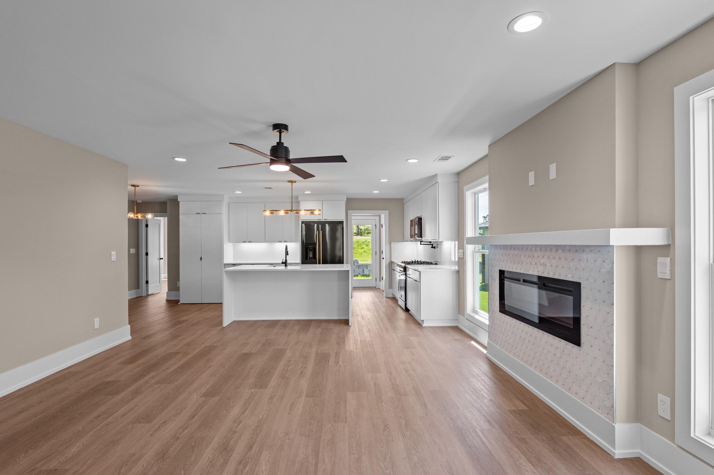Single Family Residence at 727 Ronaldsay Road, Grovetown, GA 30813, photo 8 of 56