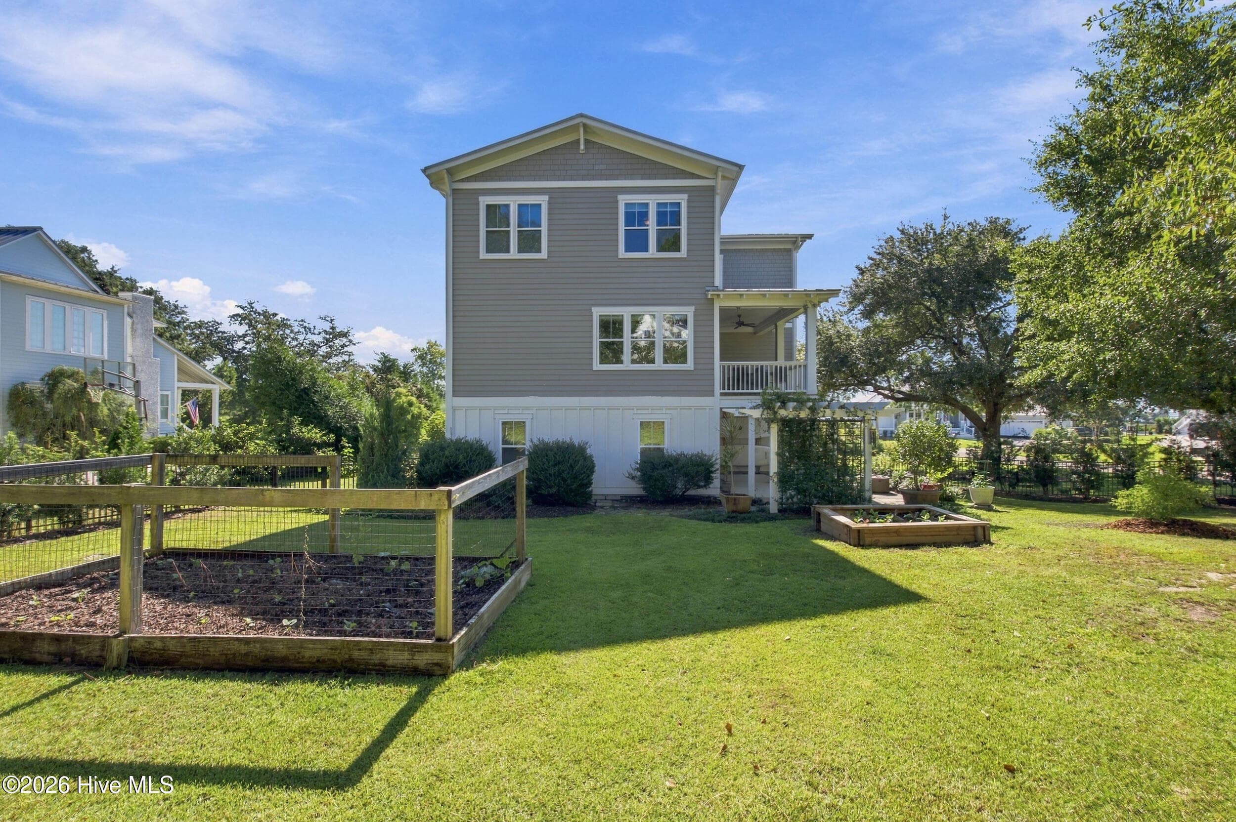 Single Family Residence at 161 Hammock Watch Way, Hampstead, NC 28443, photo 60 of 64