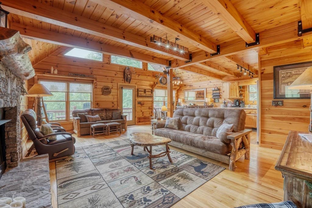 Residential at 145 Skyview Drive, Murphy, NC 28906, photo 5 of 40