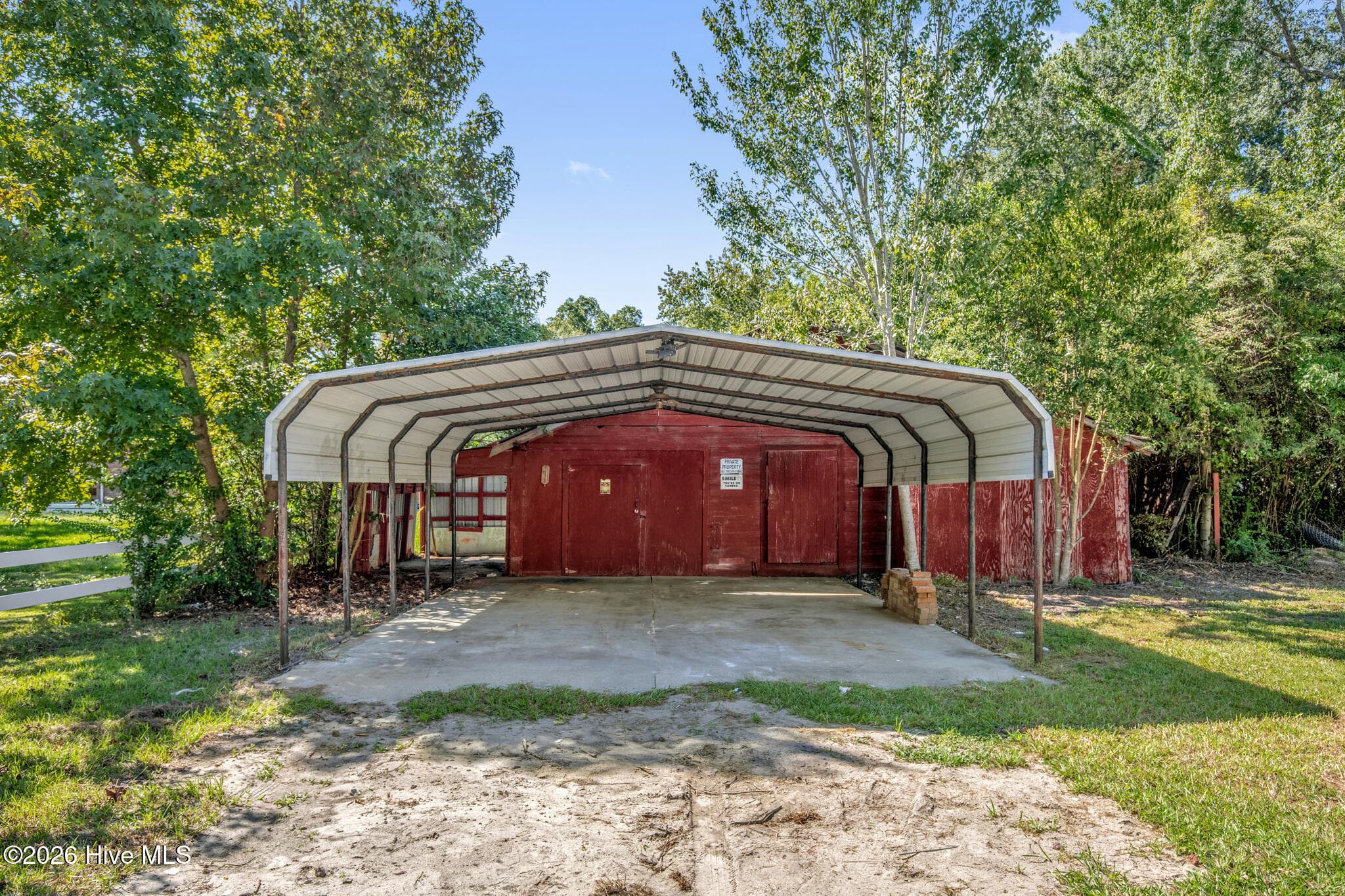 Single Family Residence at 806 W Roseboro Street, Roseboro, NC 28382, Roseboro, photo 34 of 37