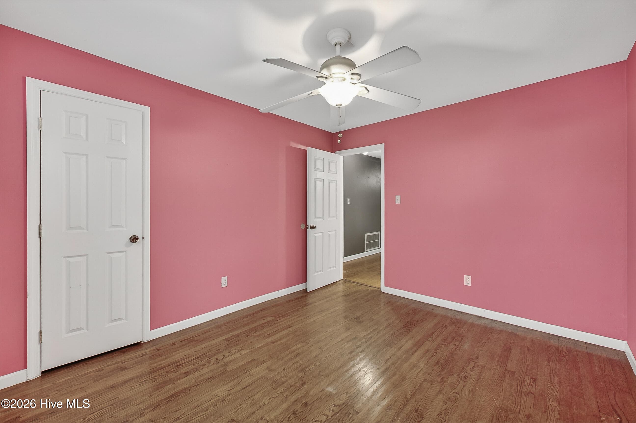 Single Family Residence at 12 Barksdale Drive, Jacksonville, NC 28540, photo 15 of 26