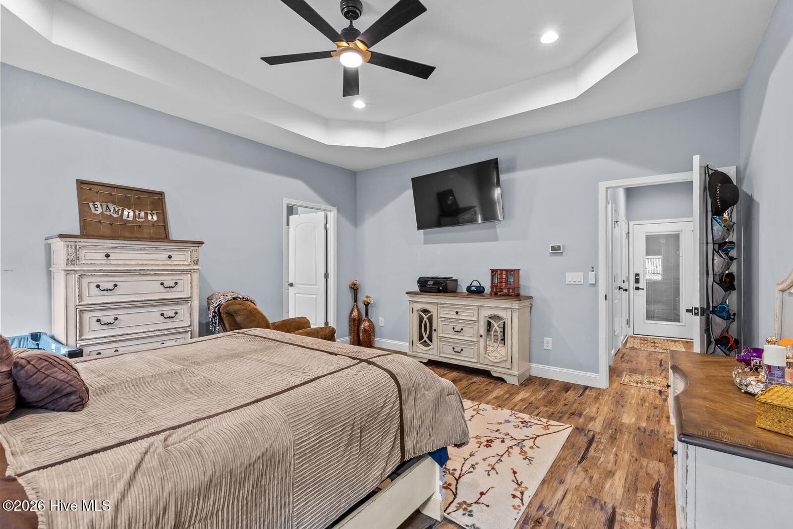 Single Family Residence at 118 King Estates Road, Jacksonville, NC 28540, photo 2 of 4