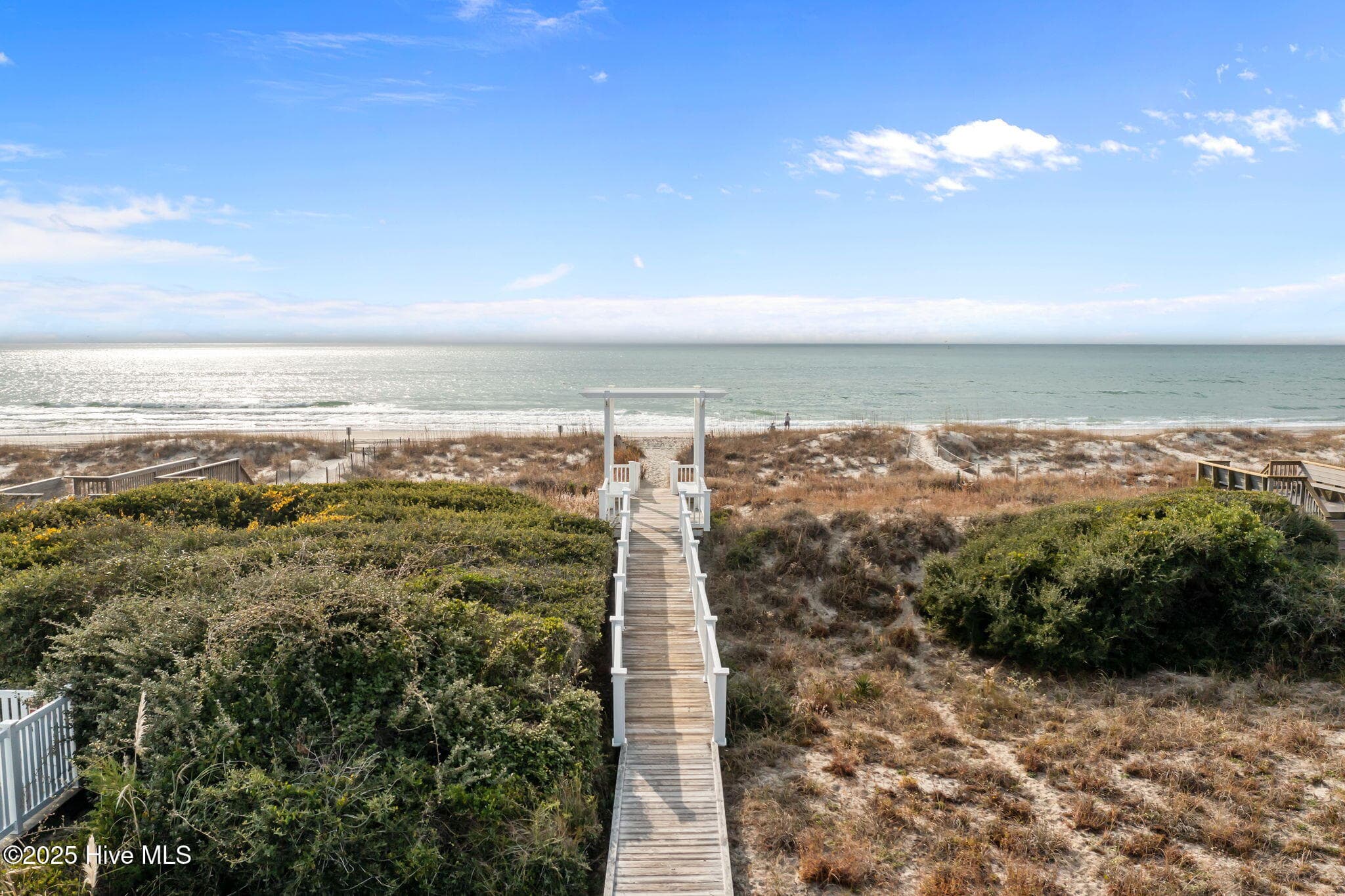 Single Family Residence at 320 Governor Safford Lane, Emerald Isle, NC 28594, photo 78 of 90