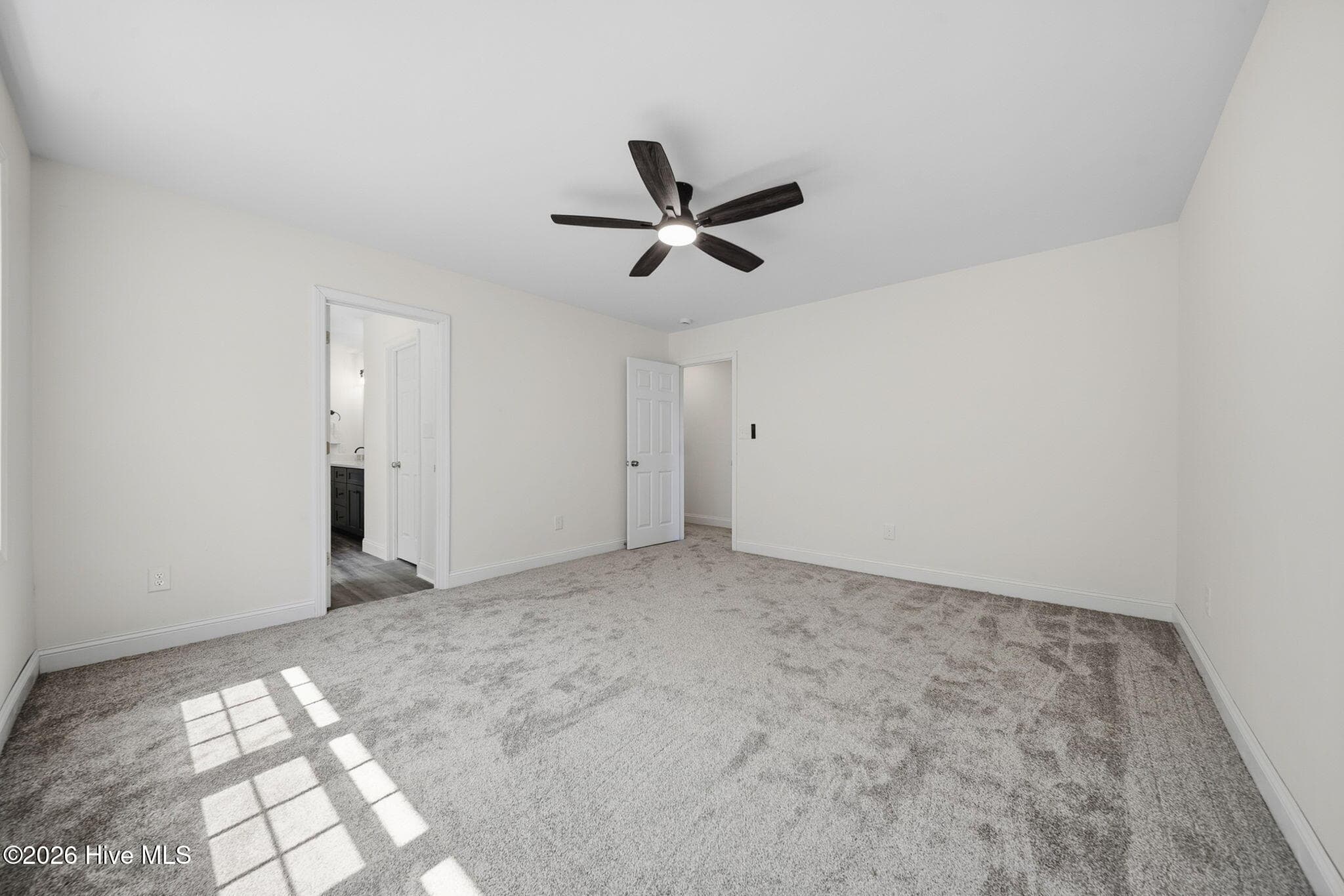 Single Family Residence at 112 Orkney Drive, Jacksonville, NC 28540, photo 29 of 42