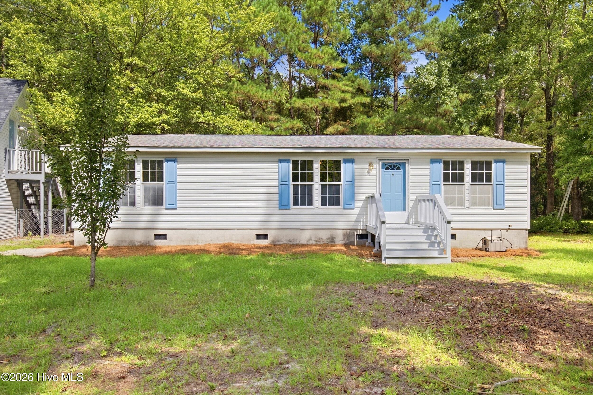 38 Thompson Court, Rocky Point, NC 28457