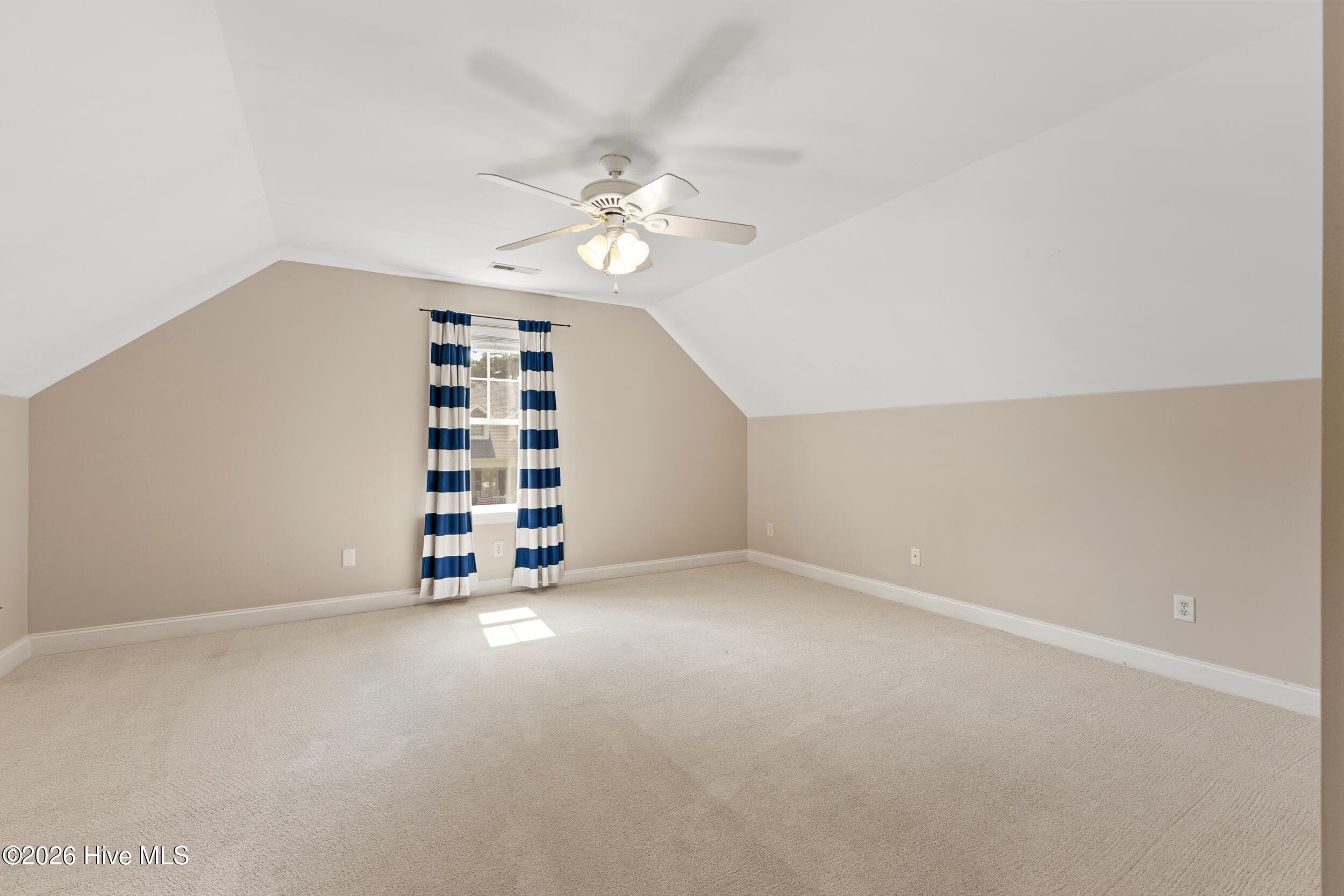 Single Family Residence at 913 Wild Dunes Circle, Wilmington, NC 28411, photo 36 of 60