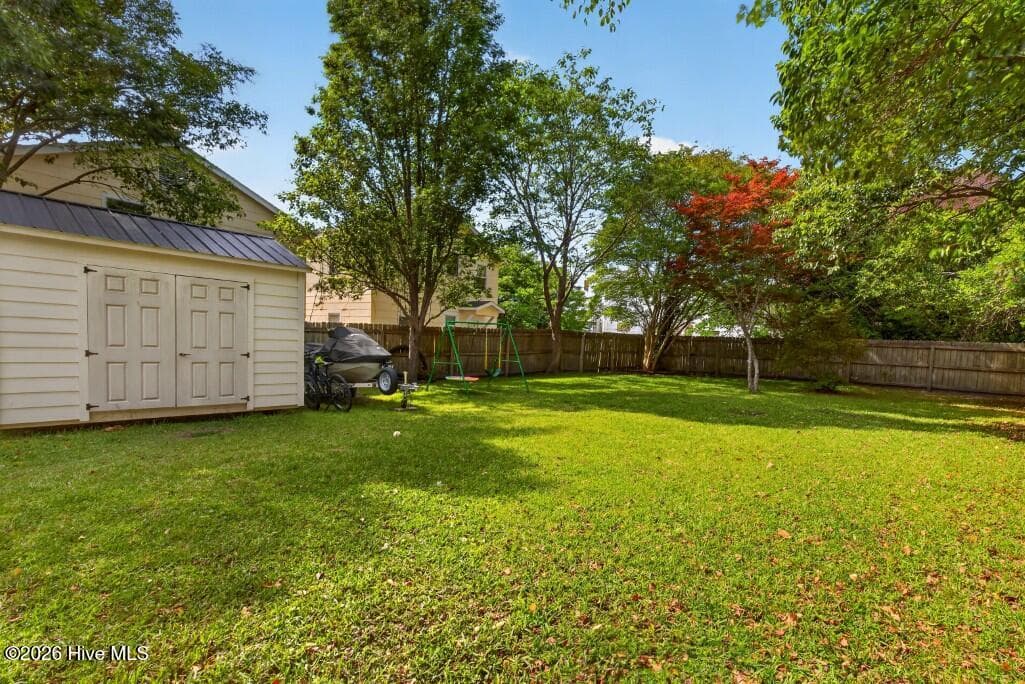 Single Family Residence at 616 New Street, New Bern, NC 28560, photo 23 of 32
