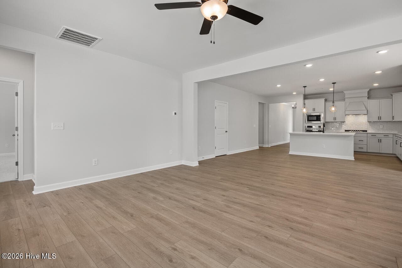Sample Picture - 347 Queensferry Lane, Aberdeen, NC 28315