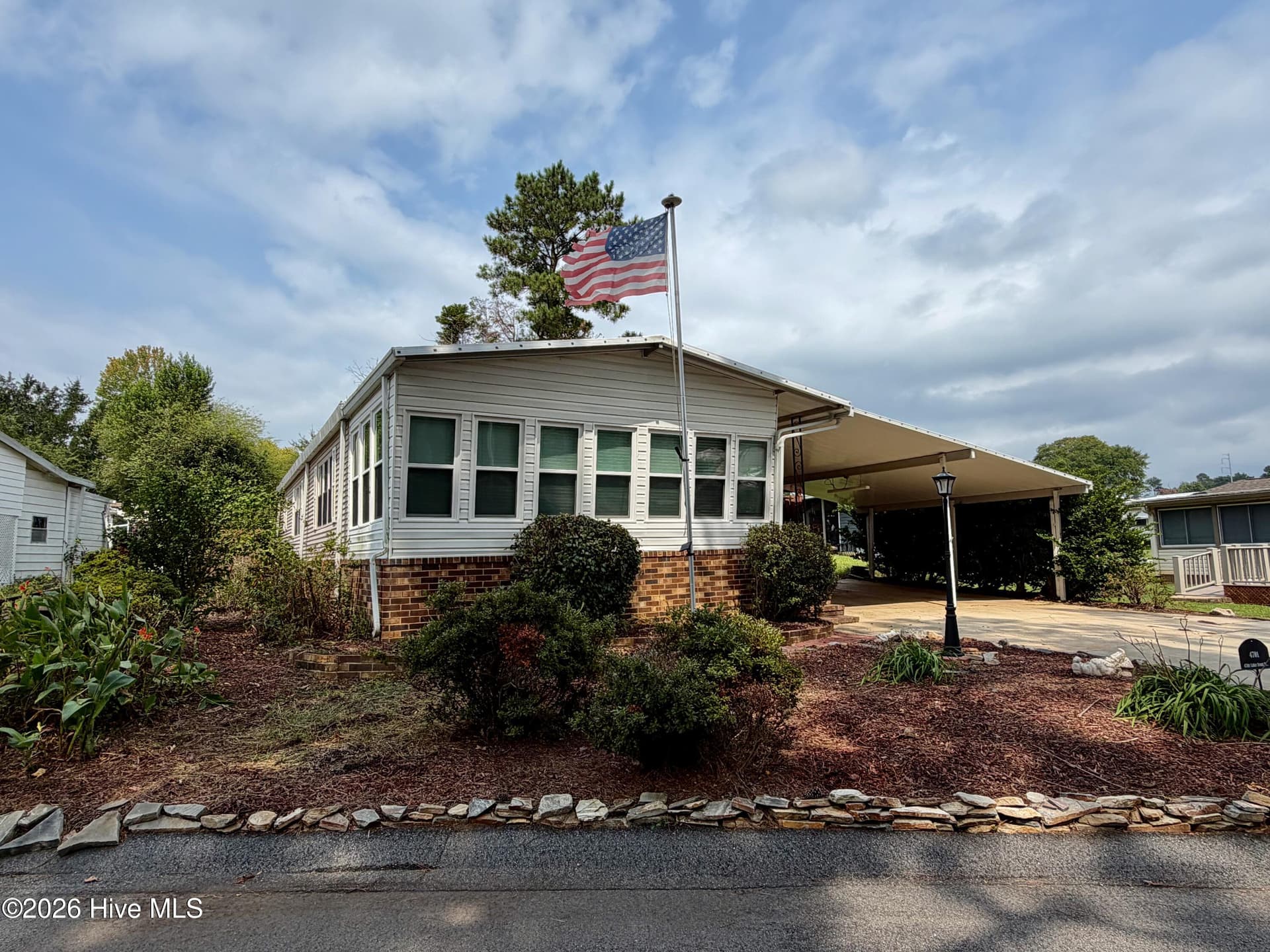 Manufactured Home at 4701 Lake Front Drive, Martinez, GA 30907, photo 4 of 23