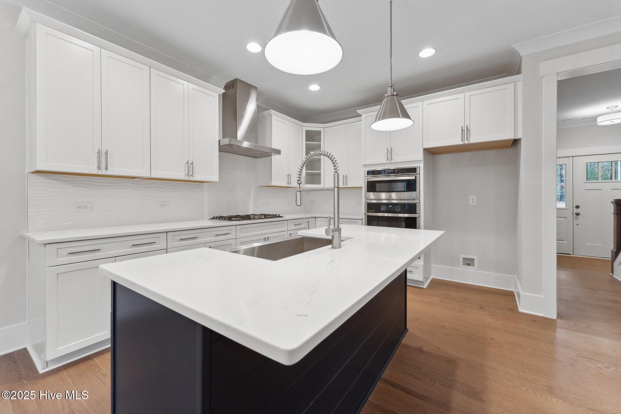 Single Family Residence at 1016 Doe Place, Wilmington, NC 28409, photo 6 of 36