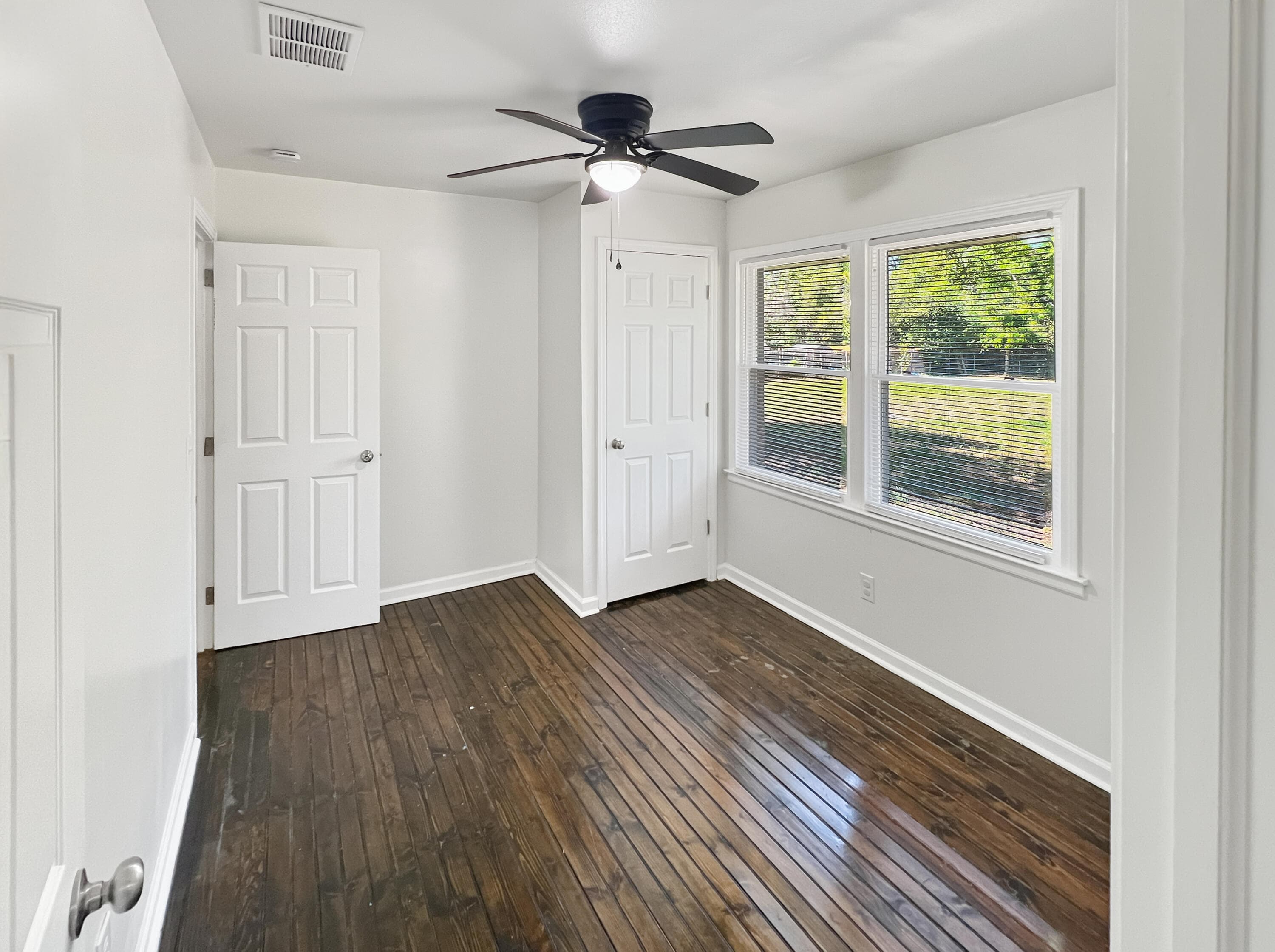 Single Family Residence at 1909 Melrose Drive, Augusta, GA 30906, photo 7 of 27