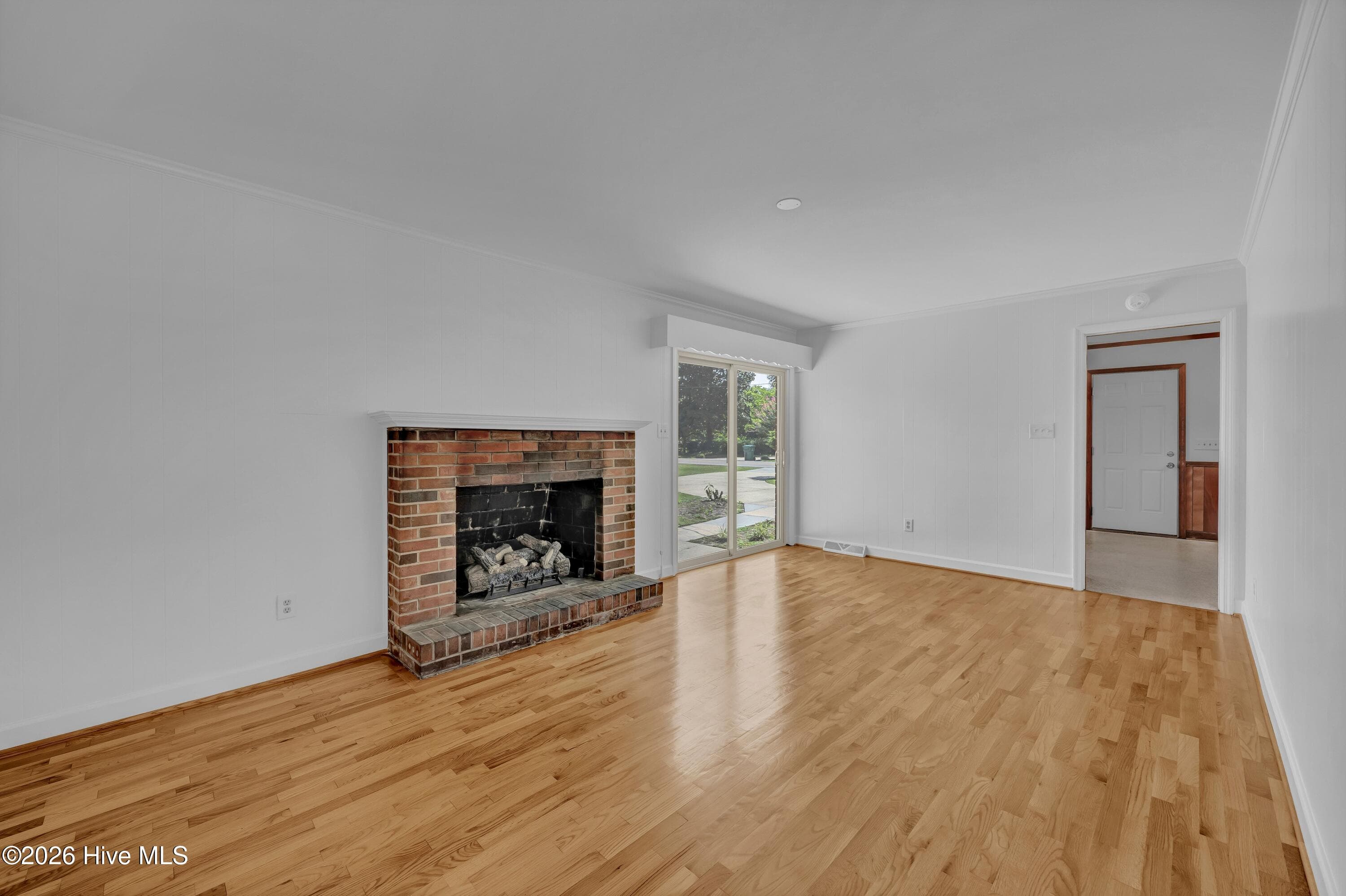 Single Family Residence at 5137 Clear Run Drive, Wilmington, NC 28403, photo 5 of 25