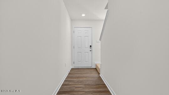 Single Family Residence at 515 Chestnut Oak Drive, Sanford, NC 27332, photo 2 of 34