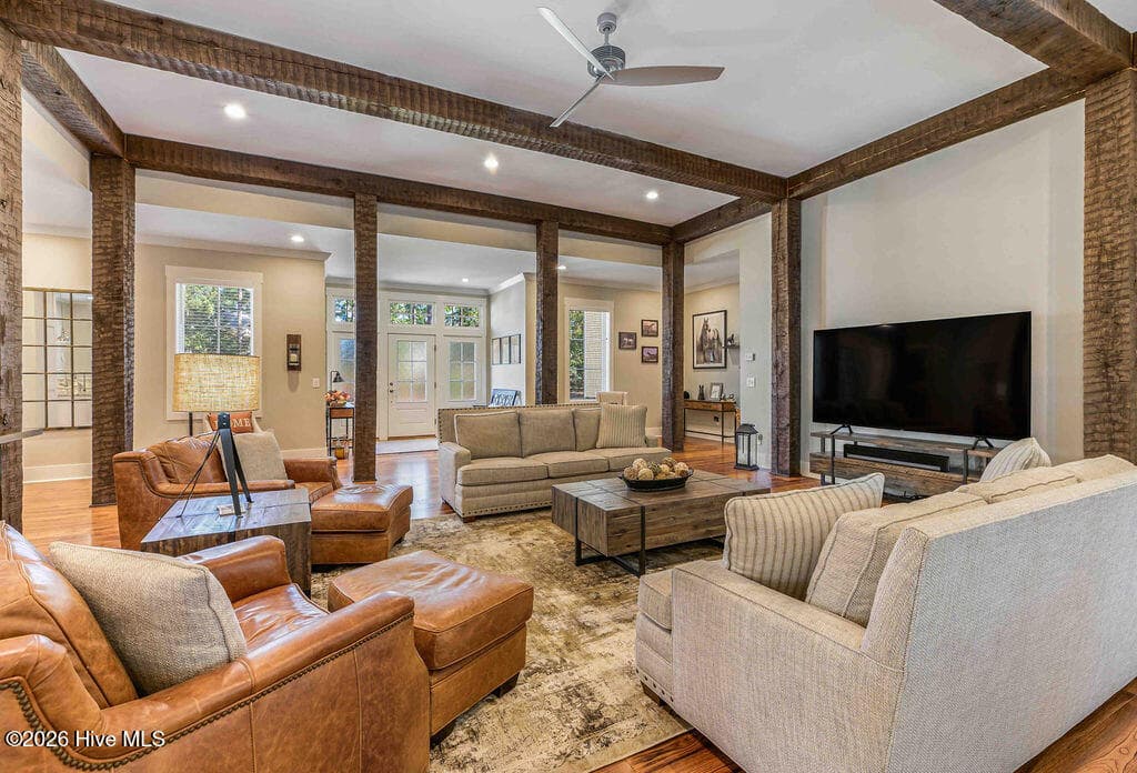 Single Family Residence at 43 Ridgeland Street, Pinehurst, NC 28374, photo 11 of 89