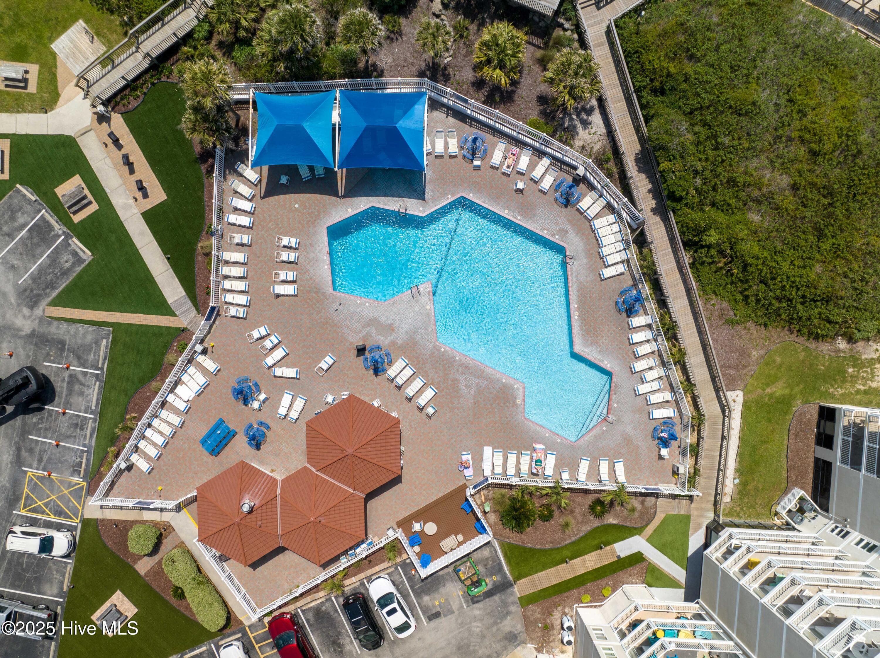 Condominium at 2000 New River Inlet Road Unit 3313, North Topsail Beach, NC 28460, photo 37 of 38