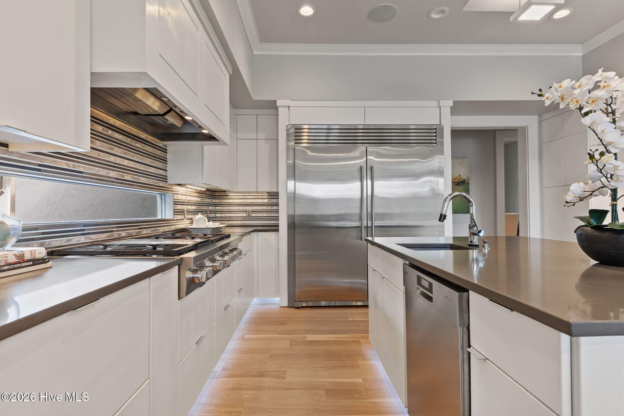 Powerful Vent Hood - 100 El Dorado Street, Pinehurst, NC 28374