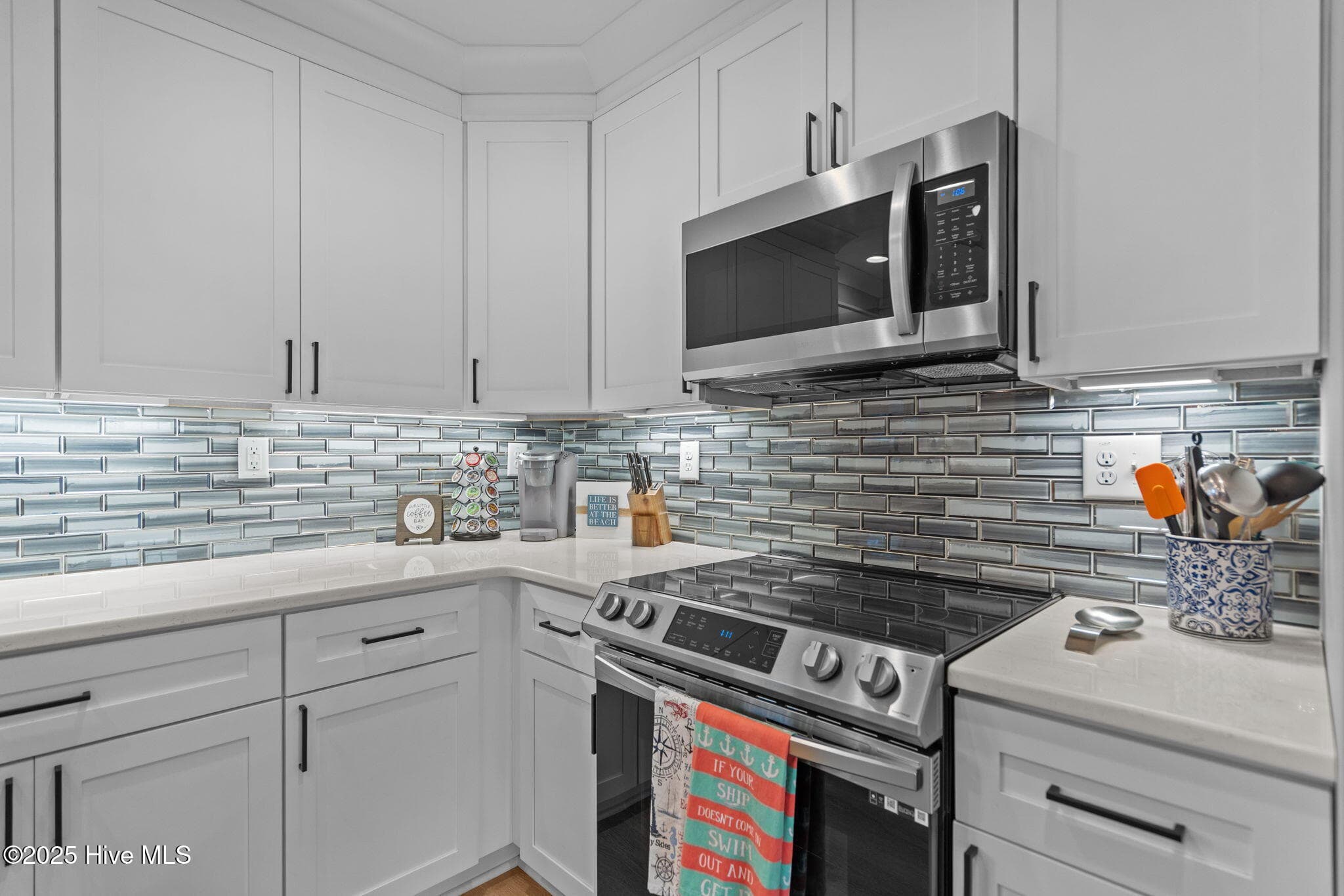 KITCHEN - 2037 Oxpen Road SW, Supply, NC 28462