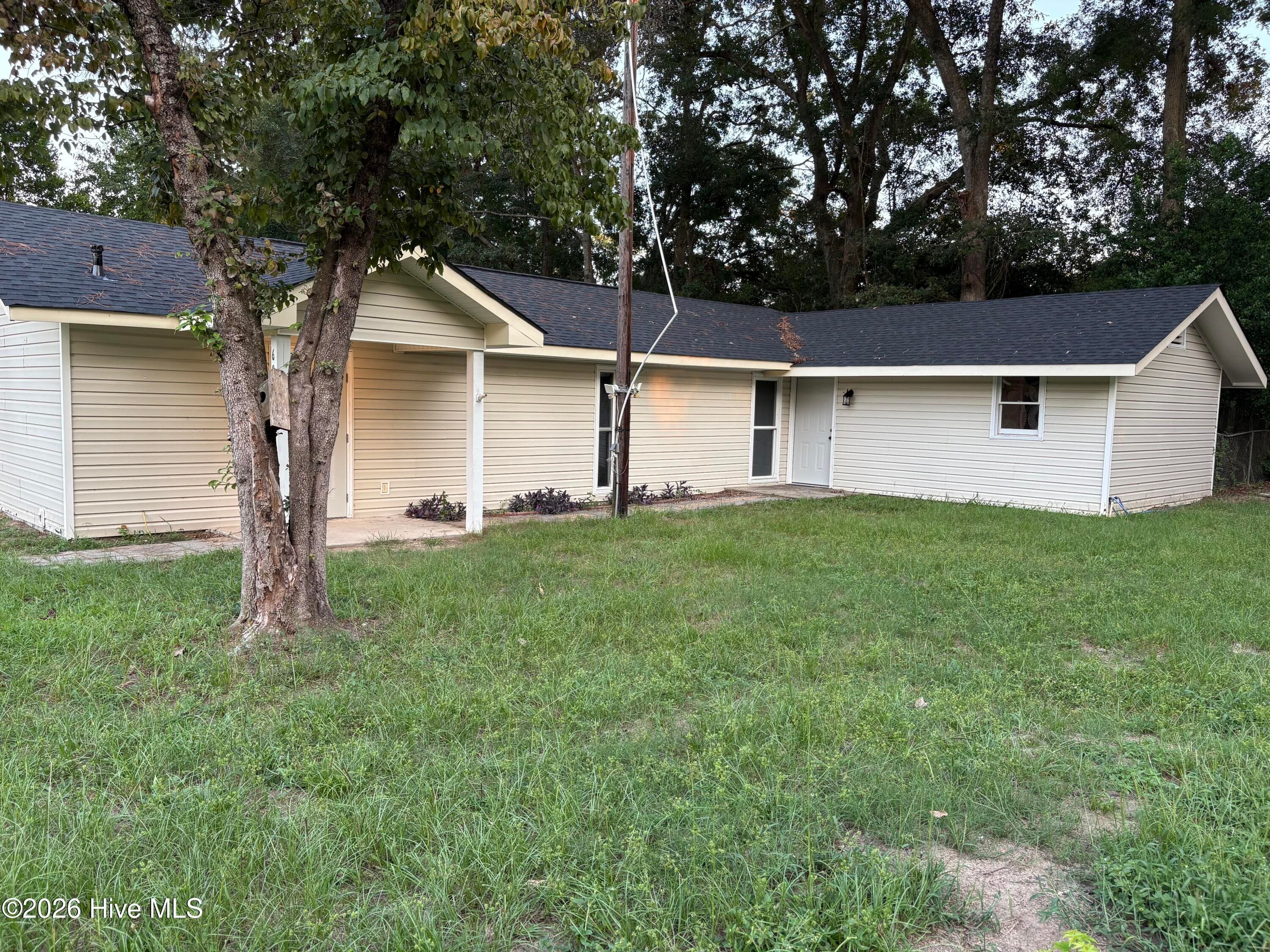 605 Correll Street, Maxton, NC 28364