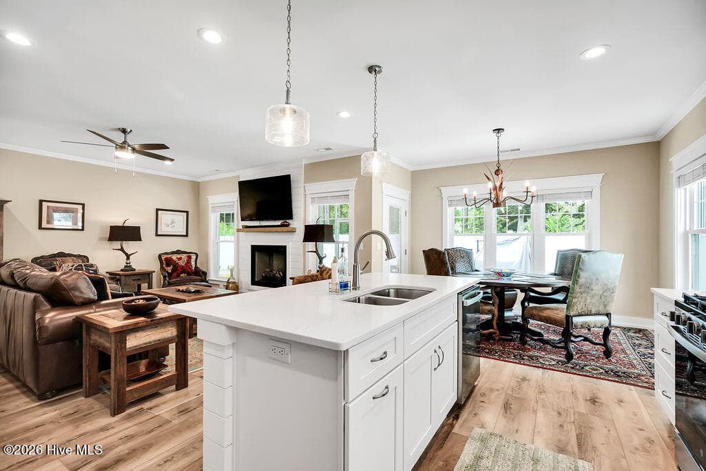 Single Family Residence at 458 Raven Glen Drive, Southport, NC 28461, photo 12 of 41