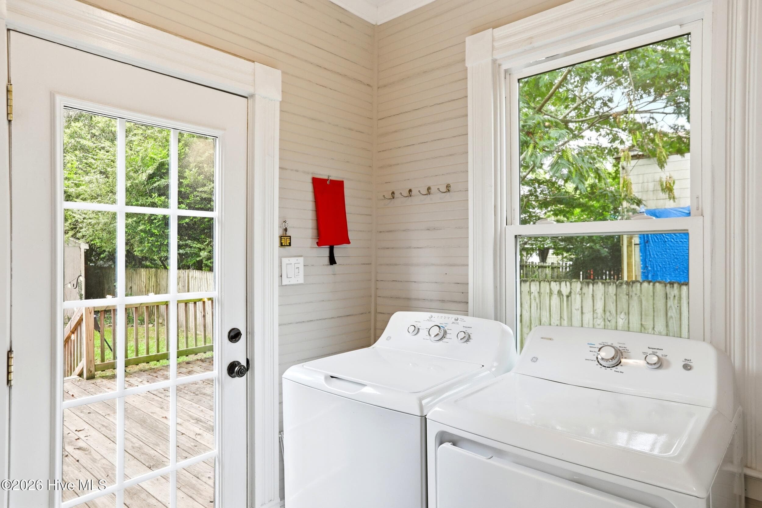 Single Family Residence at 307 Avenue B, New Bern, NC 28560, photo 22 of 55