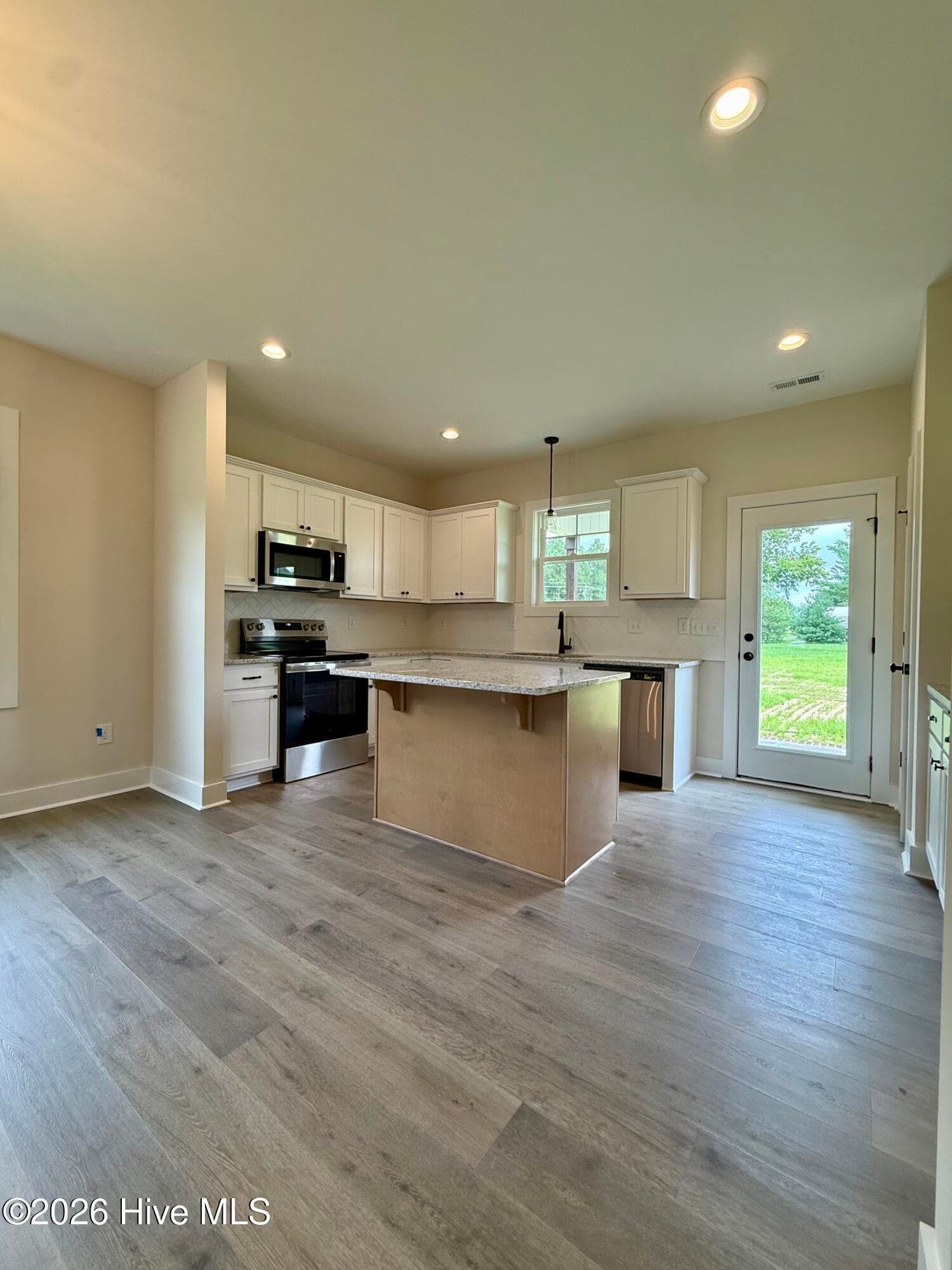 Single Family Residence at 105 Spring Meadows Drive, Aberdeen, NC 28315, photo 14 of 28