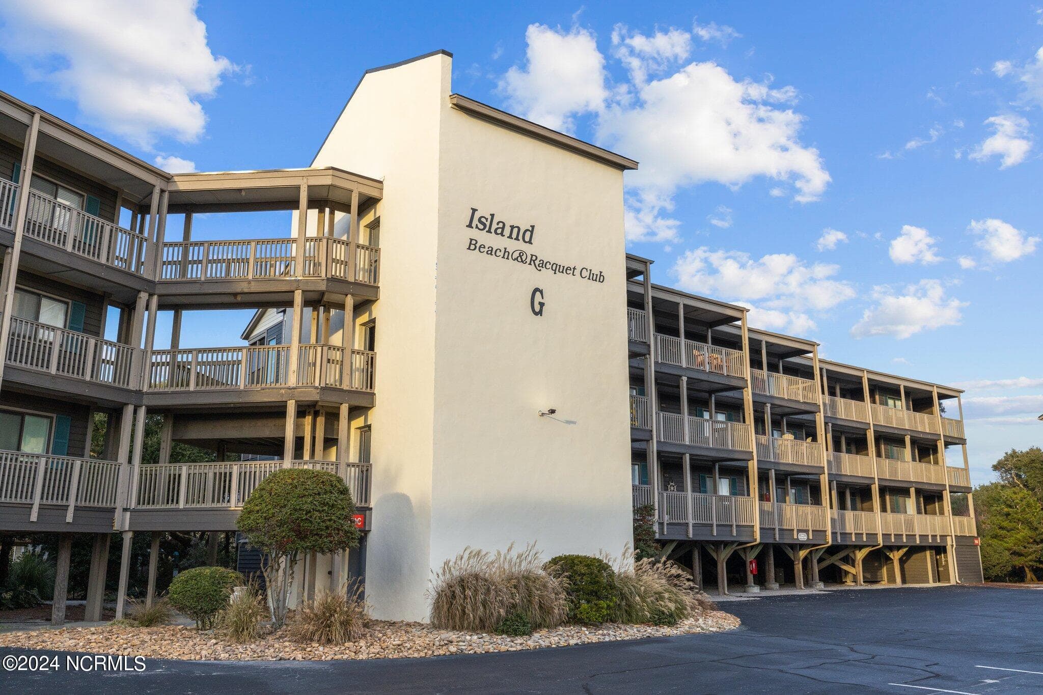2404 W Fort Macon Road 103g, Atlantic Beach, NC 28512