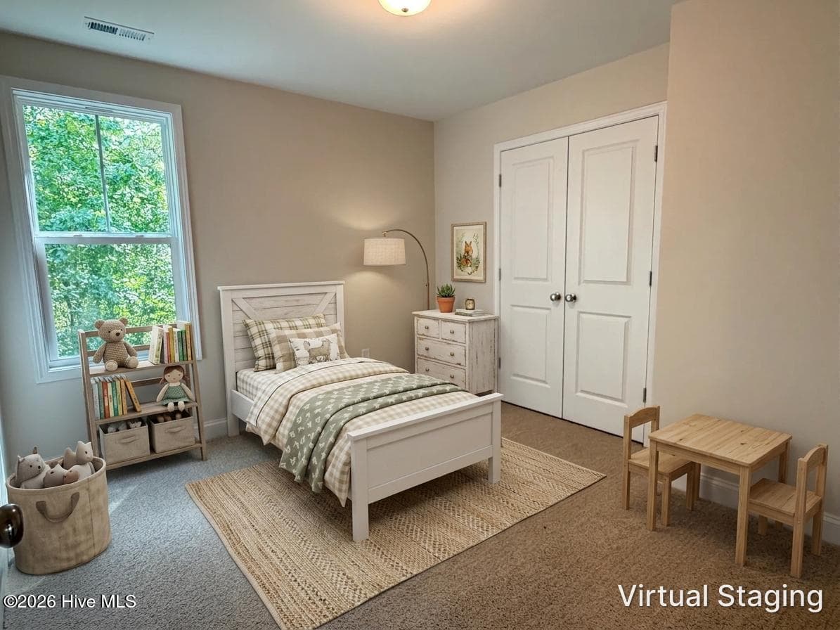Single Family Residence at 100 S Bandwheel Way, Hampstead, NC 28443, photo 13 of 31