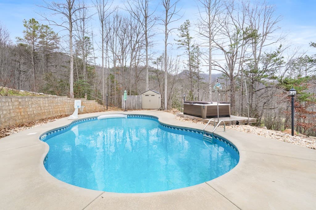 Single Family Residence at 202 Bell Orchard Drive, Hayesville, NC 28904, photo 37 of 43