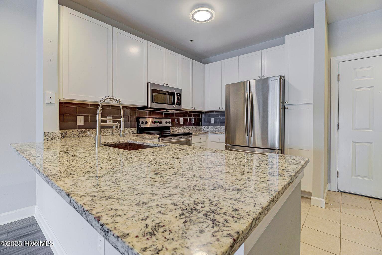 Condominium at 2820 Bloomfield Lane Unit 207, Wilmington, NC 28412, photo 5 of 36