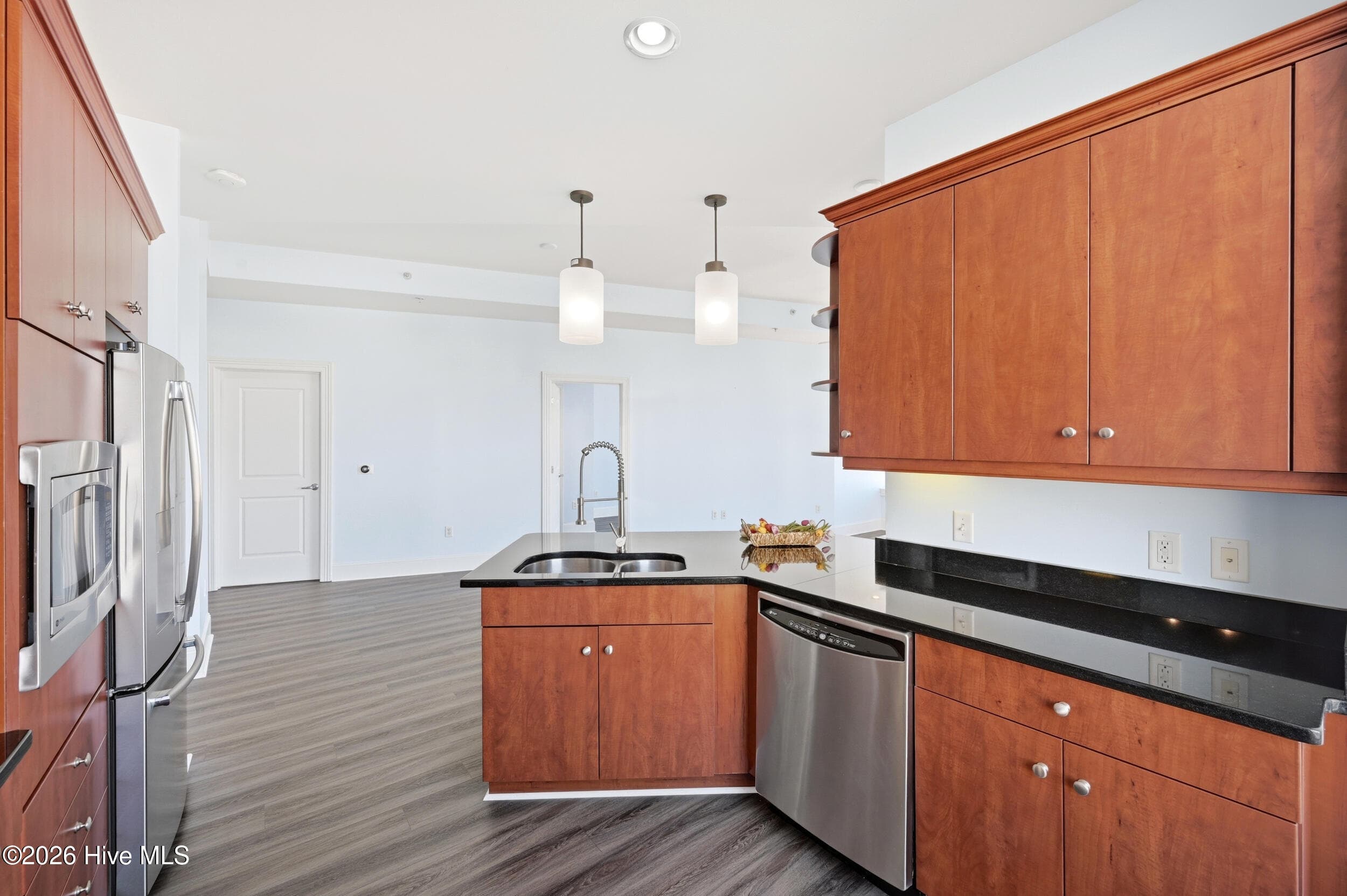 Condominium at 400 W North Street 810, Raleigh, NC 27603, photo 8 of 41