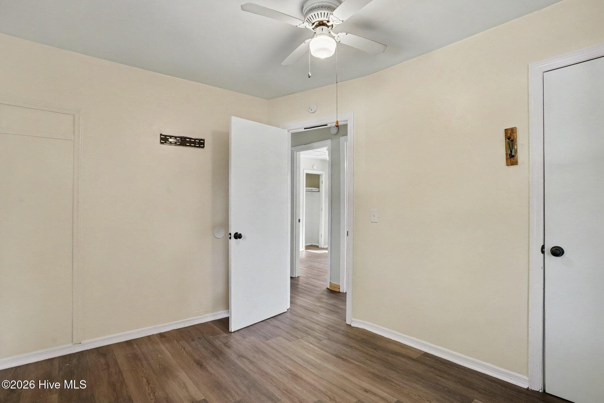 Single Family Residence at 124 N Middleton Avenue, Oak Island, NC 28465, Oak Island, photo 29 of 48