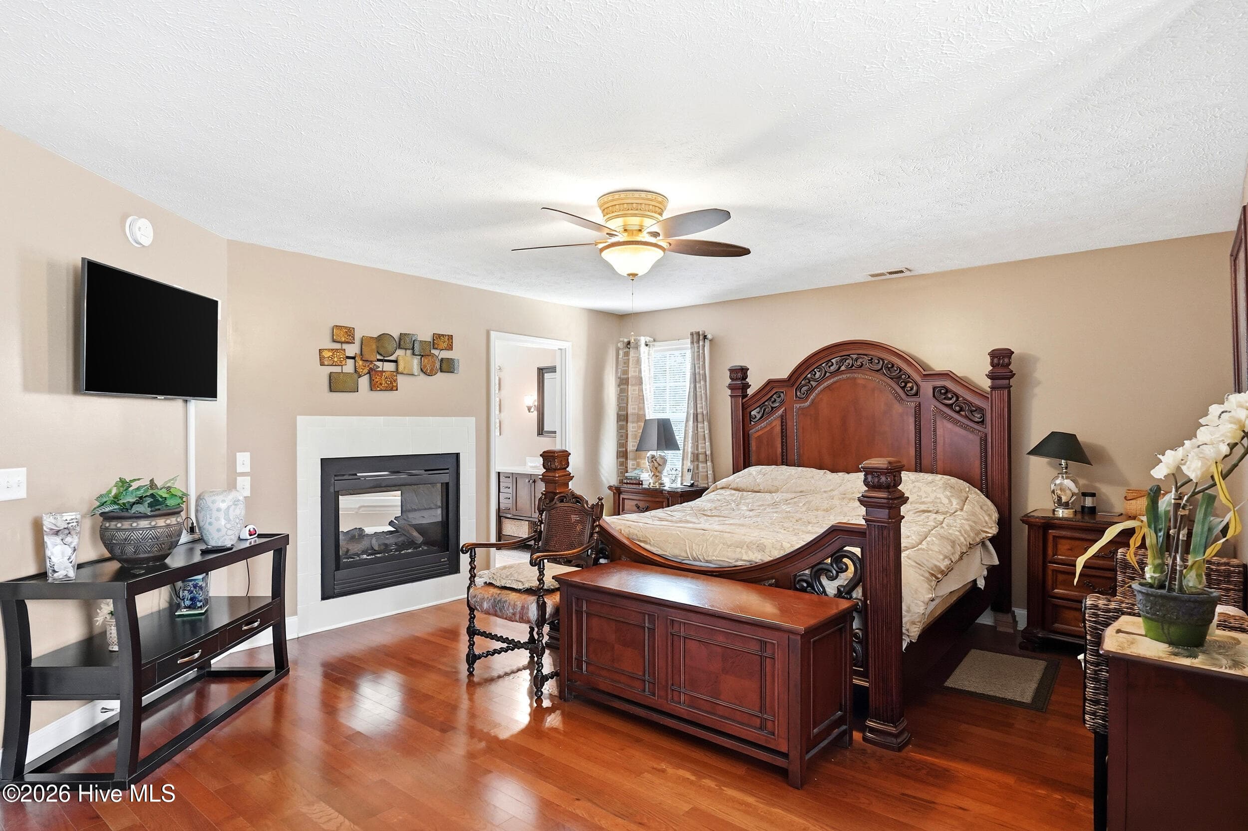 Single Family Residence at 400 Dow Road N, Carolina Beach, NC 28428, photo 54 of 95