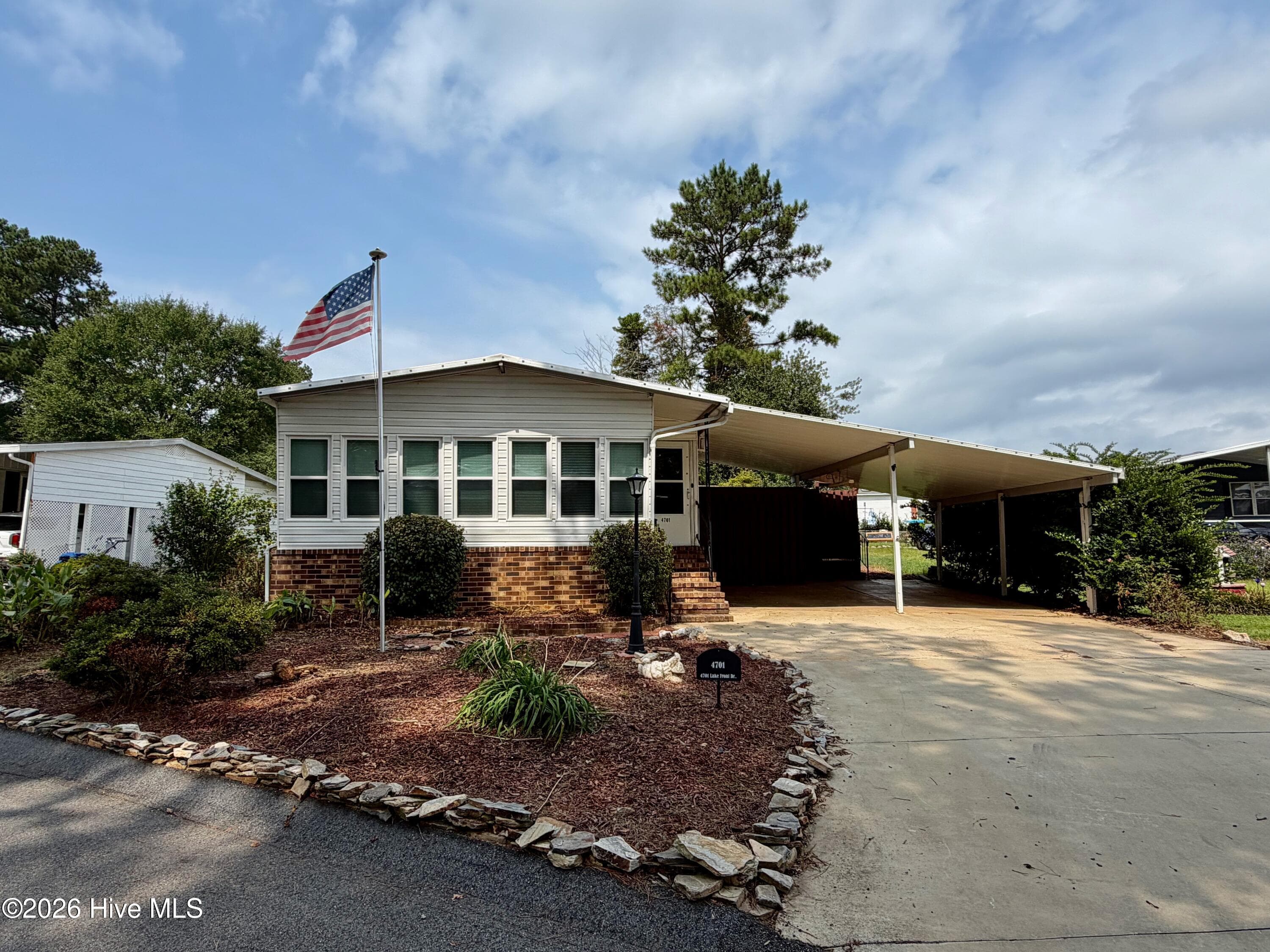Manufactured Home at 4701 Lake Front Drive, Martinez, GA 30907, photo 3 of 23