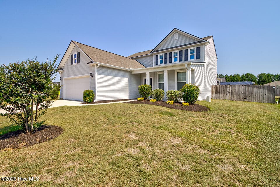Single Family Residence at 5115 Fortuna Drive, Leland, NC 28451, photo 3 of 51