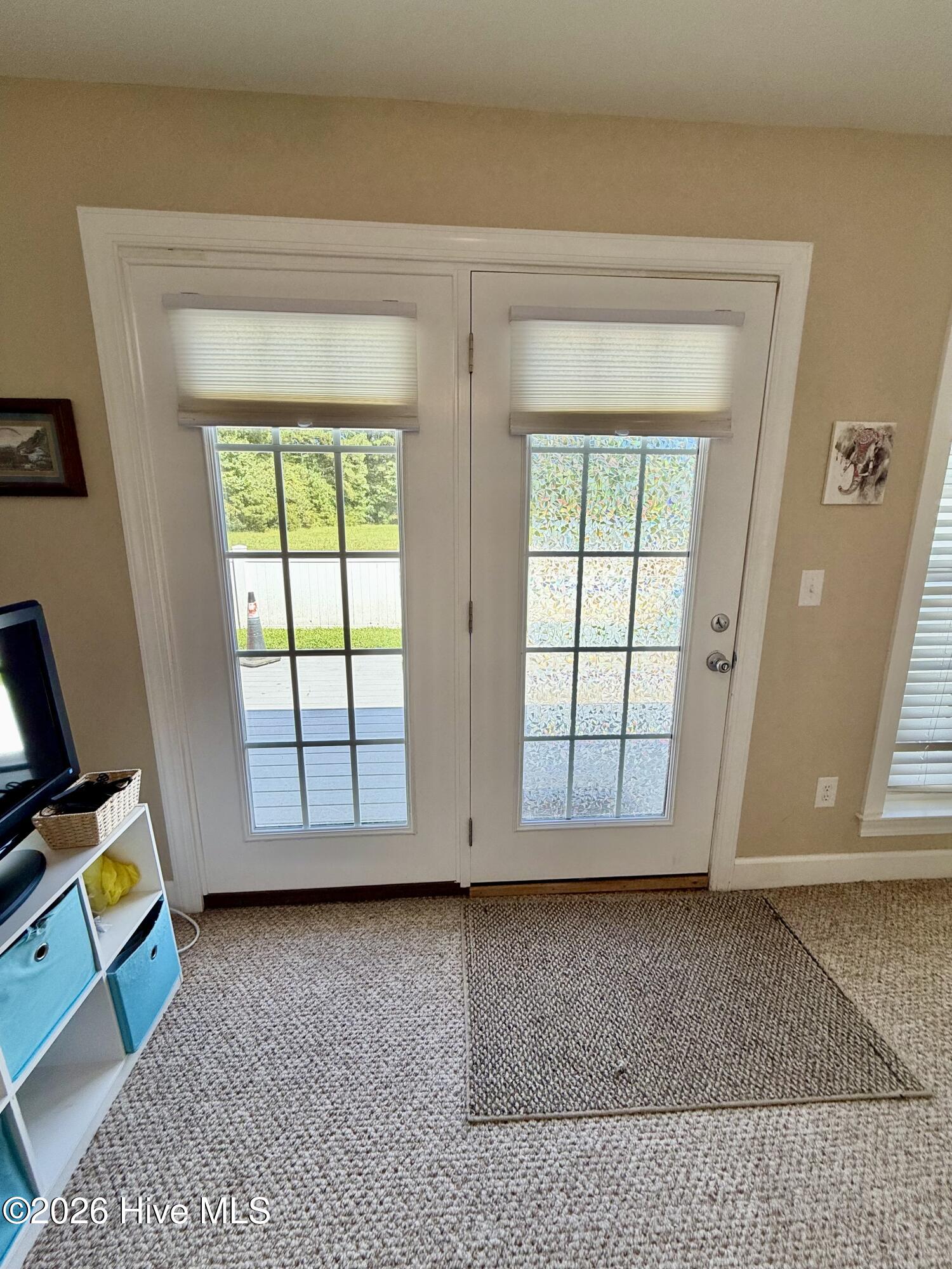 Townhouse at 3105 Fox Run Drive, Kinston, NC 28504, photo 3 of 5
