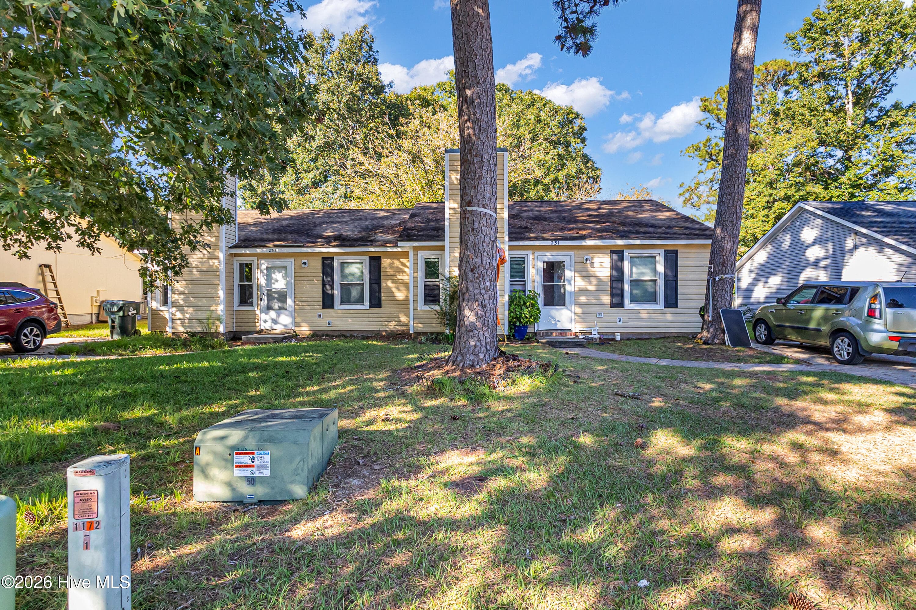 Duplex at 231-233 Easy Street, Jacksonville, NC 28546, photo 41 of 54