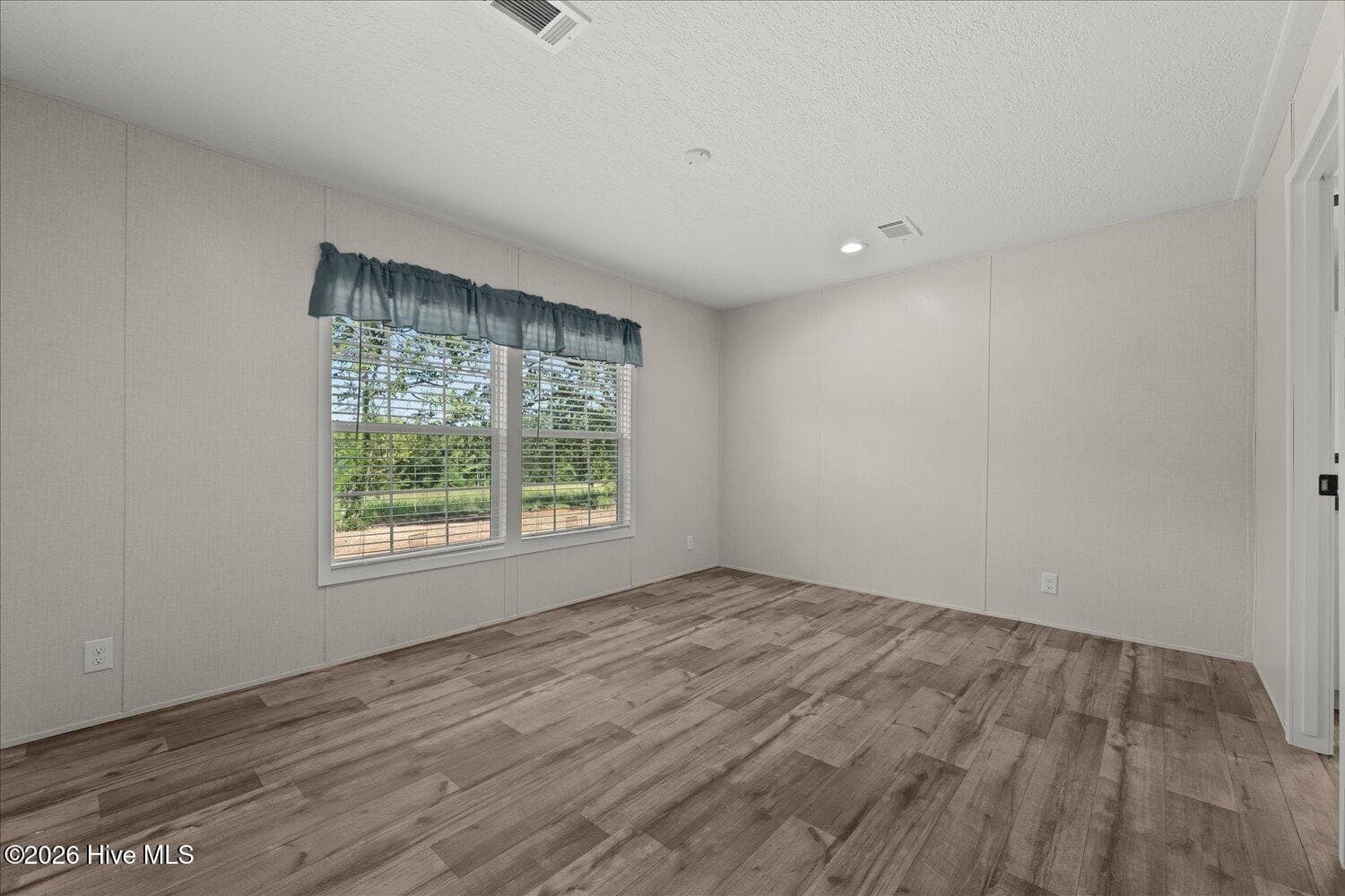 Manufactured Home at 190 Nunn Road NE, Crawfordville, GA 30631, photo 11 of 21
