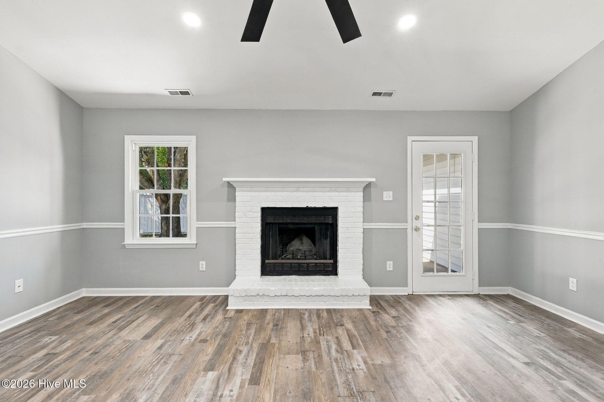 Single Family Residence at 4511 Rivershore Drive, New Bern, NC 28560, photo 31 of 52