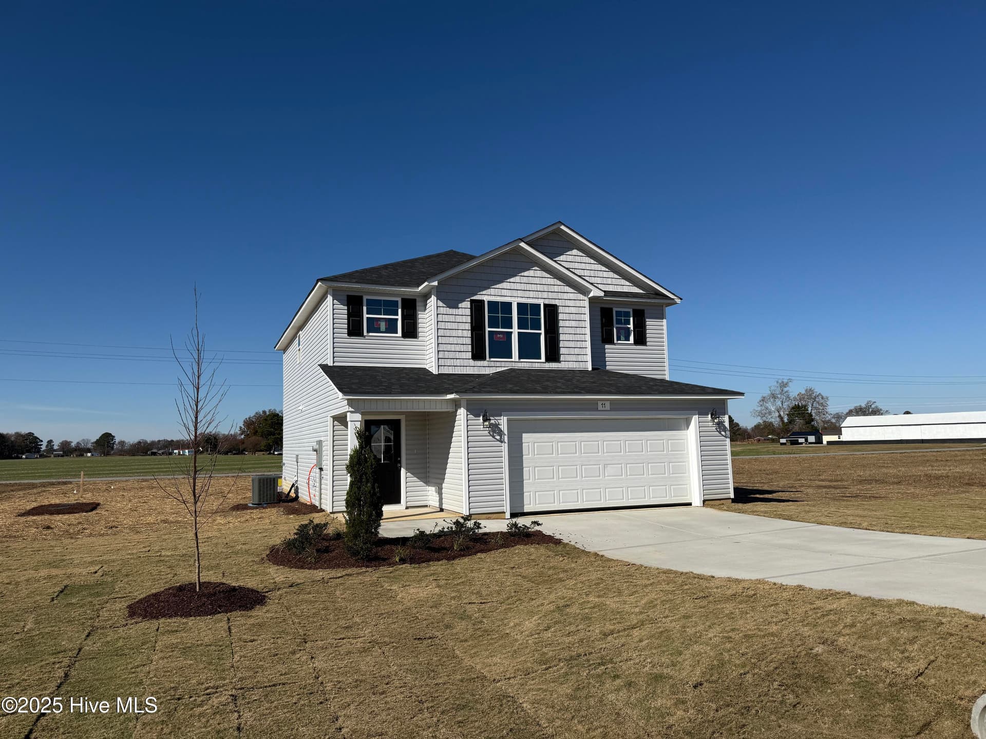 Single Family Residence at 77 Littlefield Lane, La Grange, NC 28551, photo 12 of 145