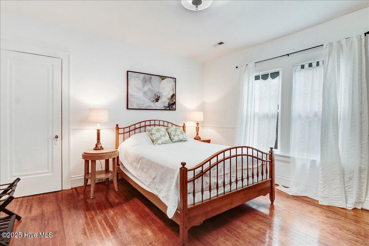 Single Family Residence at 108 Gray Street NE, Wilson, NC 27893, photo 14 of 24