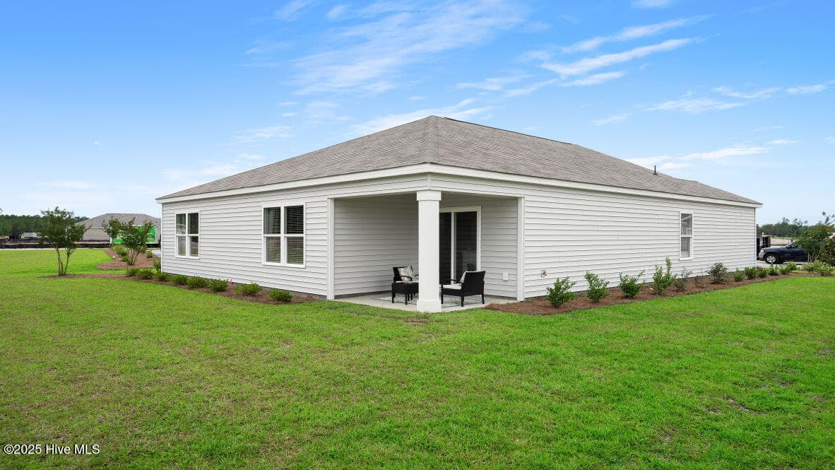 Single Family Residence at 2012 Snipe Lane, Shallotte, NC 28470, photo 2 of 2