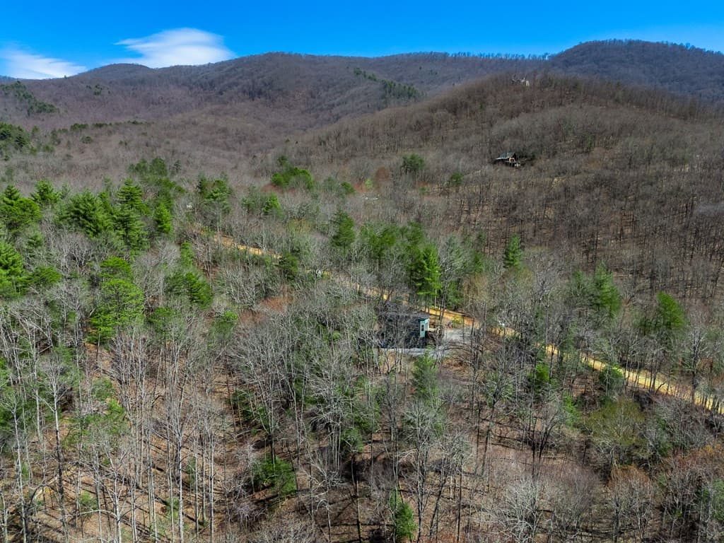 Single Family Residence at 285 Peachtree Mtn Est Road, Murphy, NC 28906, photo 77 of 82