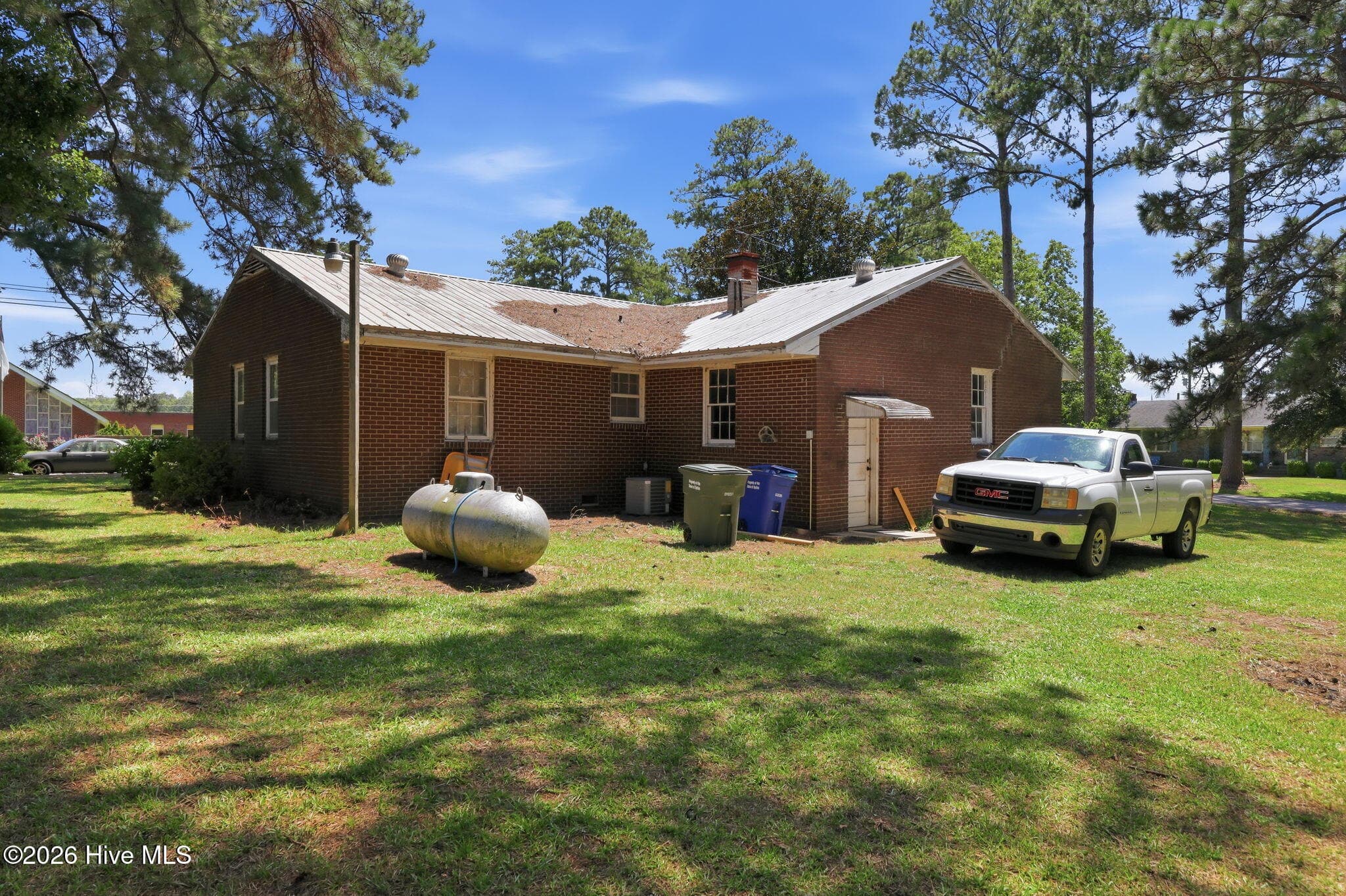 Single Family Residence at 4280 SE College Street, Ayden, NC 28513, photo 9 of 35