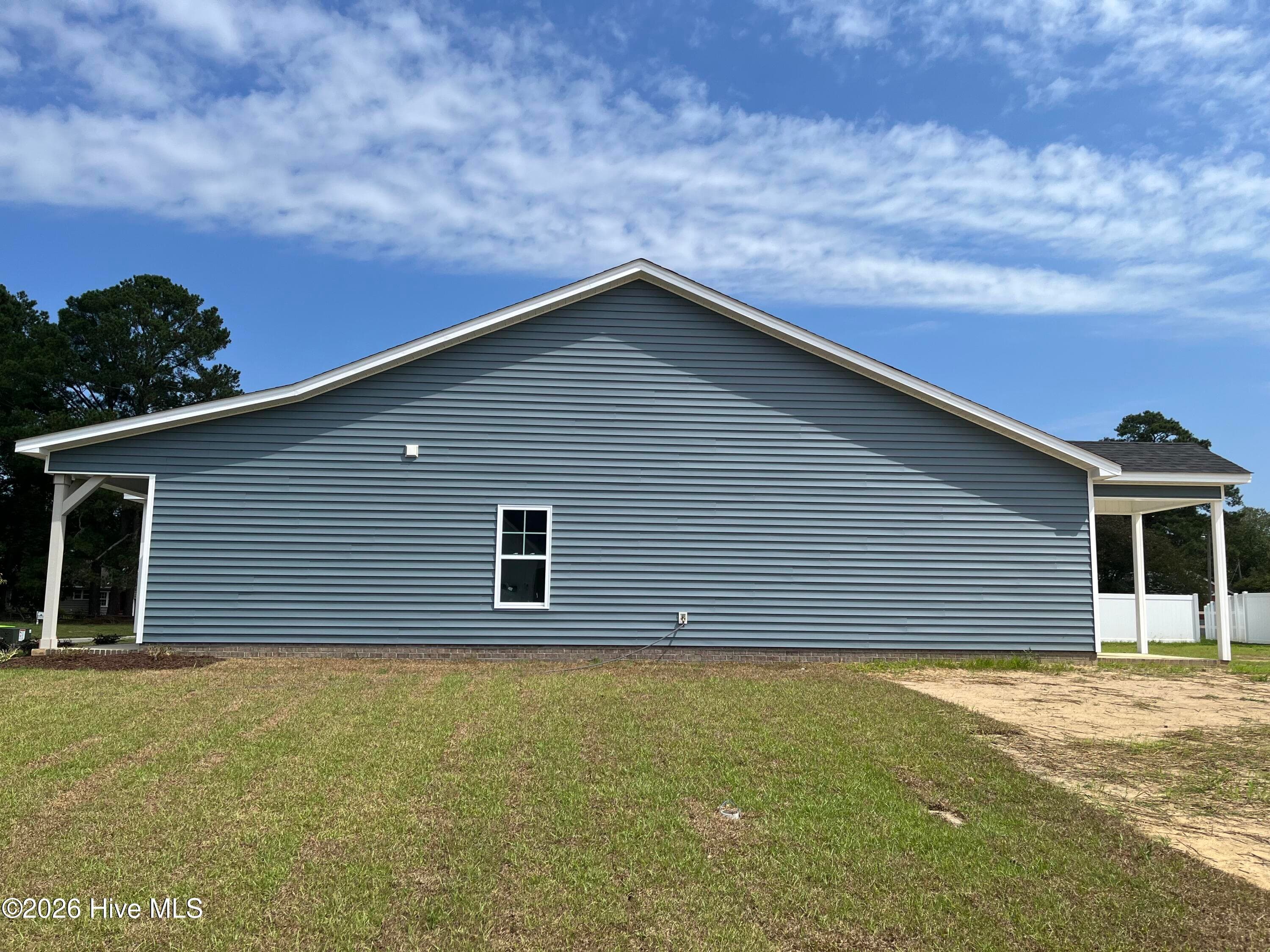 side yard - 3229 Meadow Drive, Farmville, NC 27828