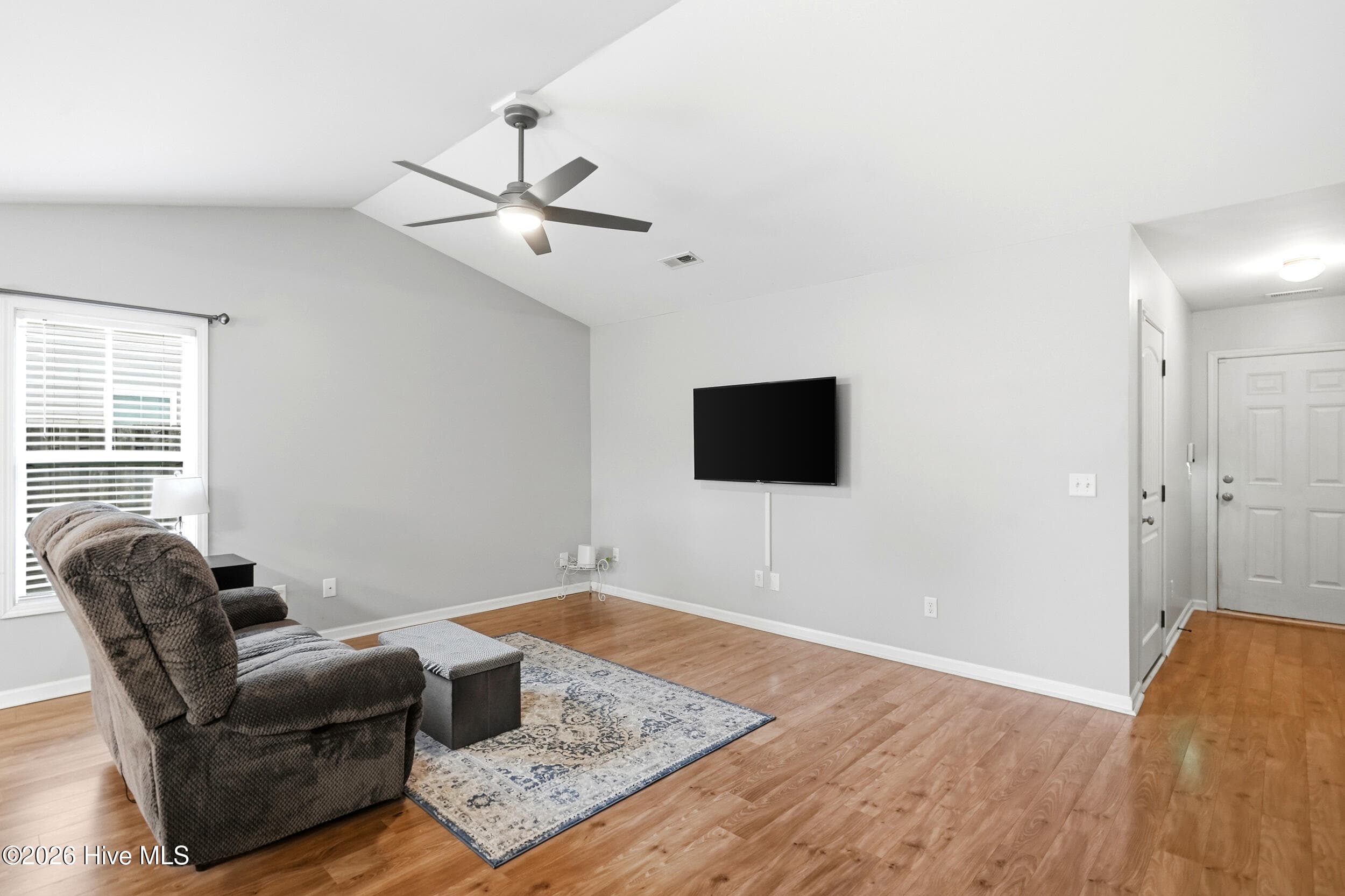 Single Family Residence at 7287 Copperfield Court, Wilmington, NC 28411, photo 4 of 46