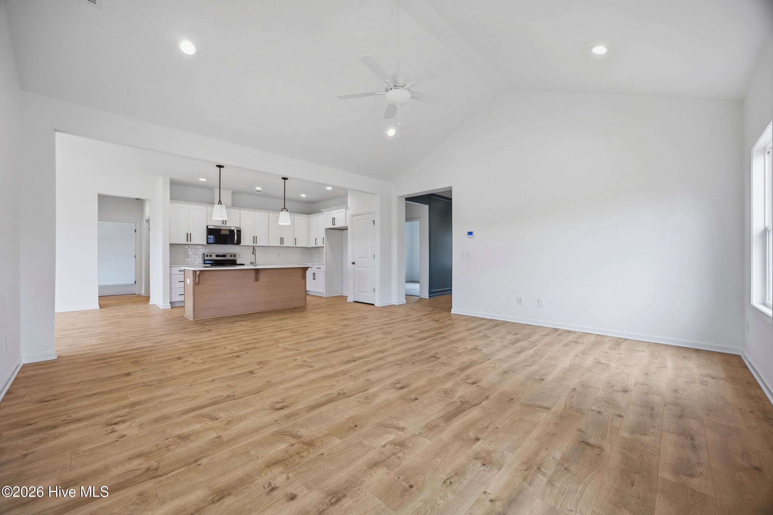 Single Family Residence at 110 Eddie Drive, Burgaw, NC 28425, photo 5 of 15