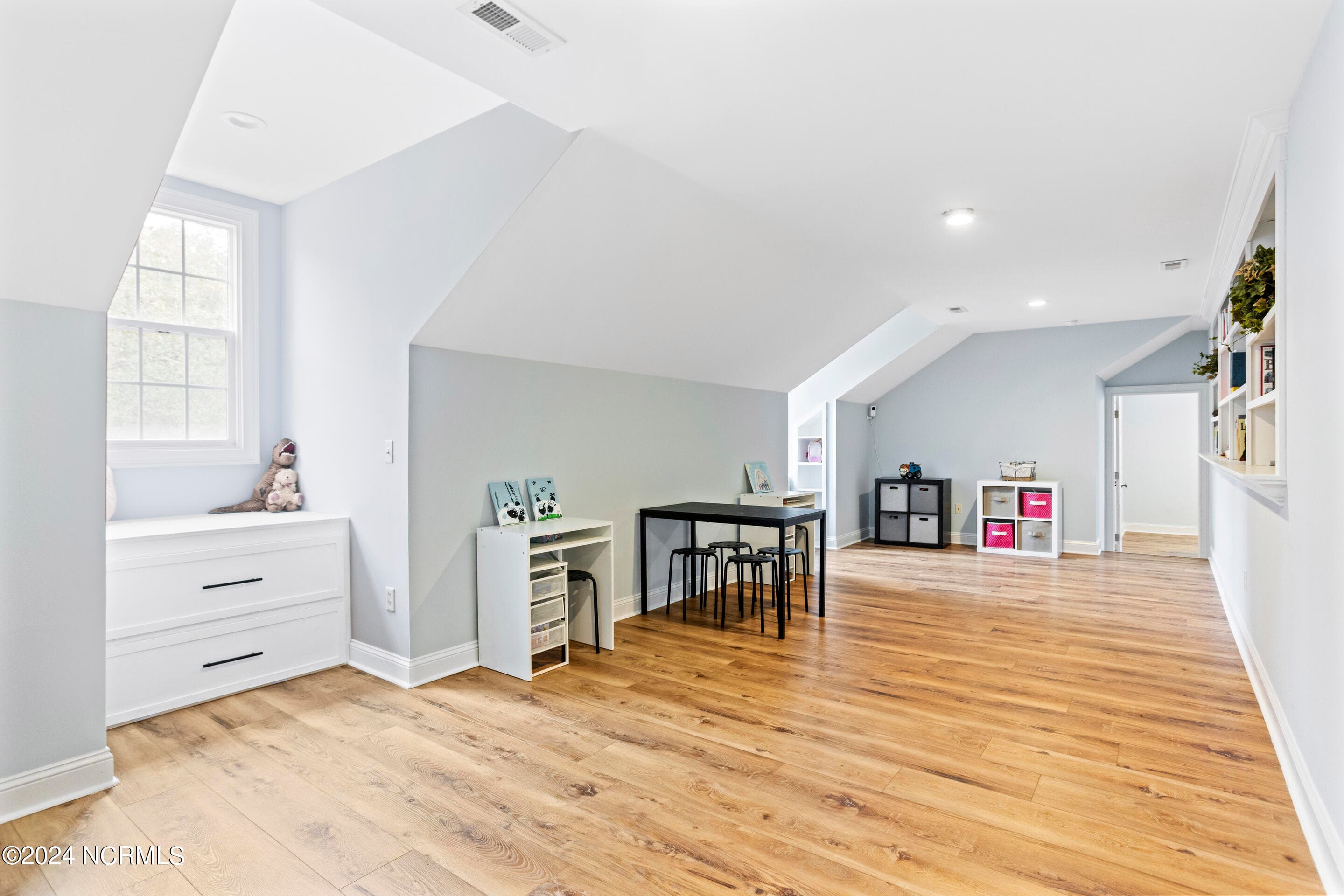 upstairs bonus room - 10213 Mariners Cove Court, Leland, NC 28451, Leland