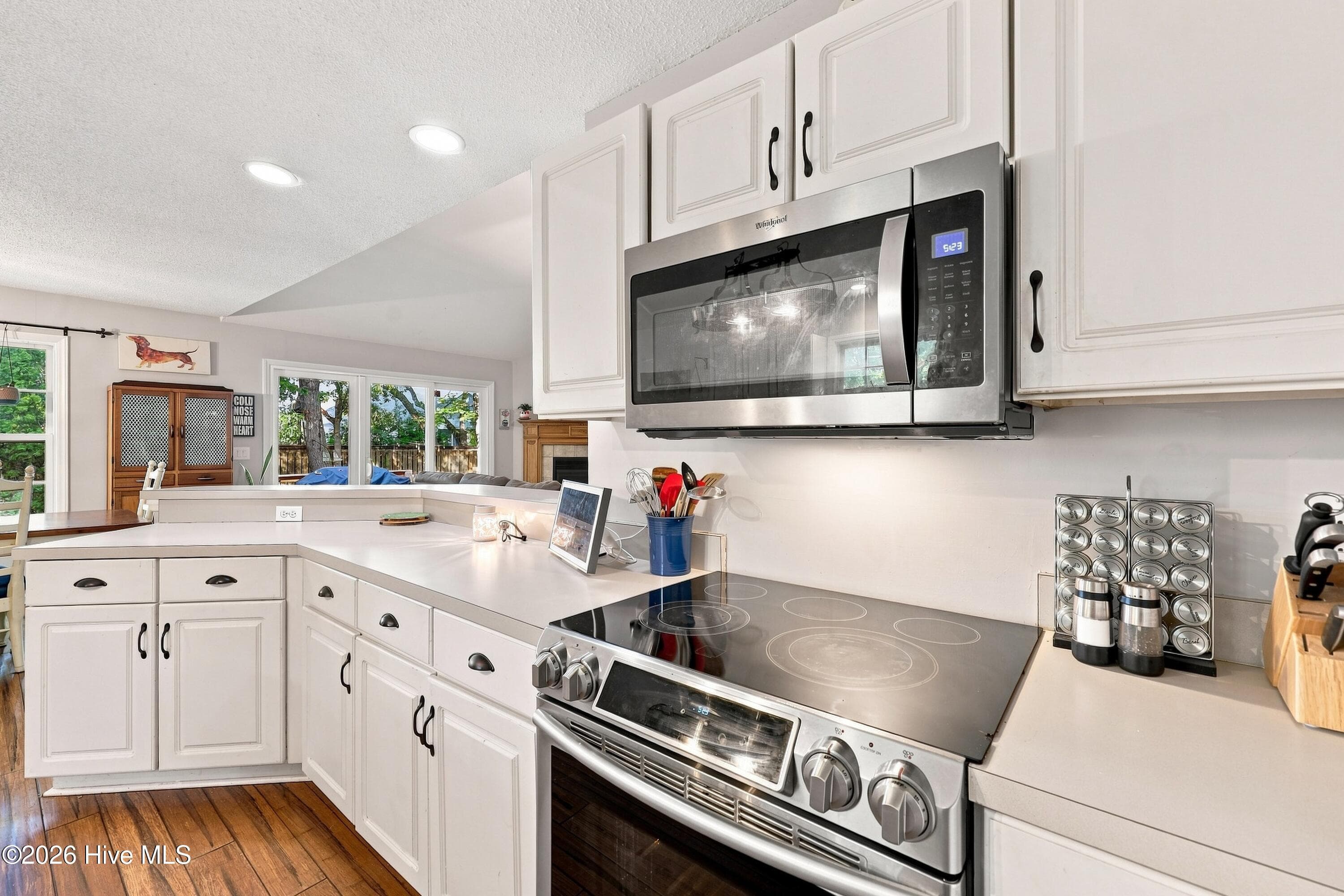 Single Family Residence at 416 Masters Lane, Hampstead, NC 28443, photo 22 of 53