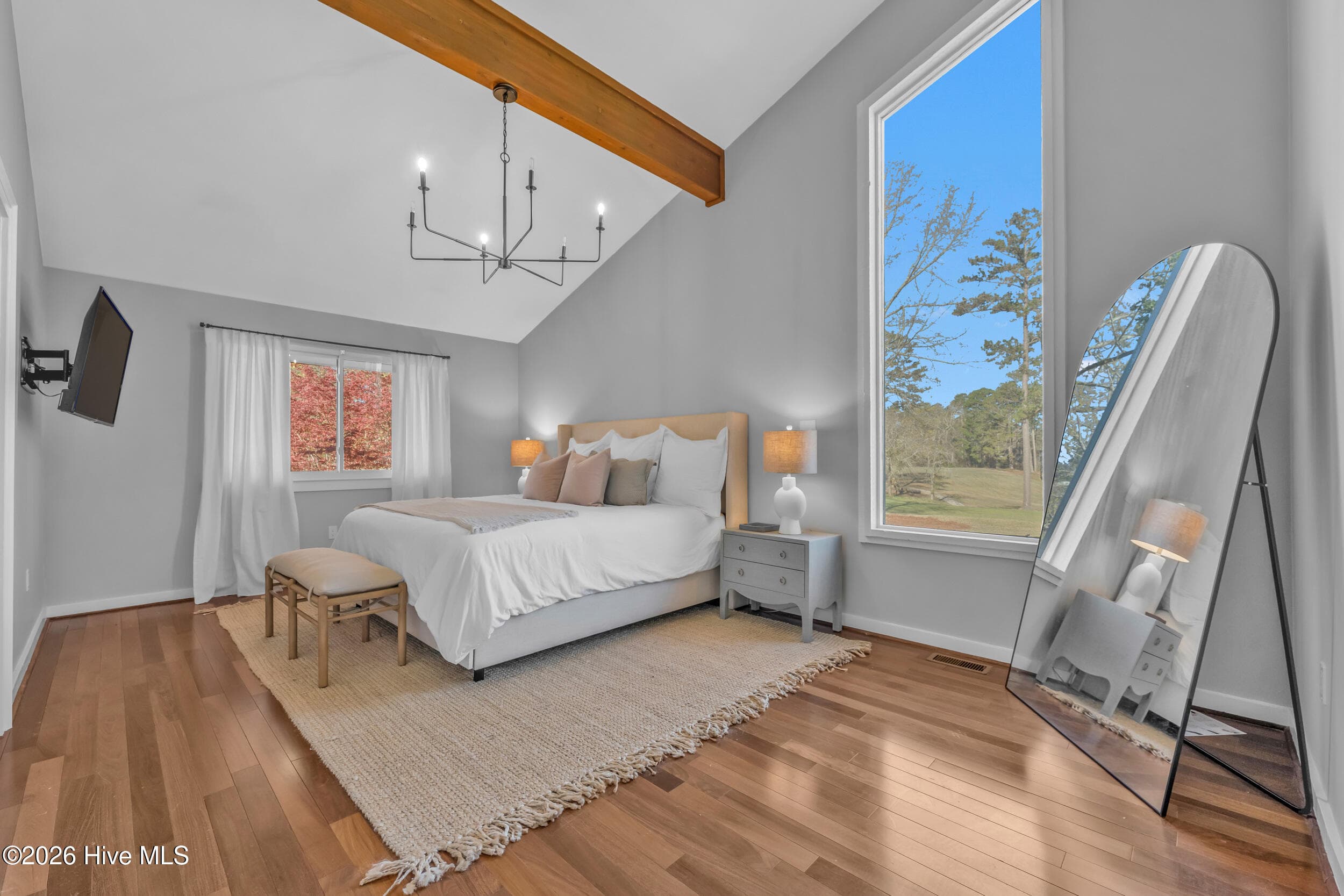 Owner suite with lots of room - 401 S Lake Drive, Thomson, GA 30824